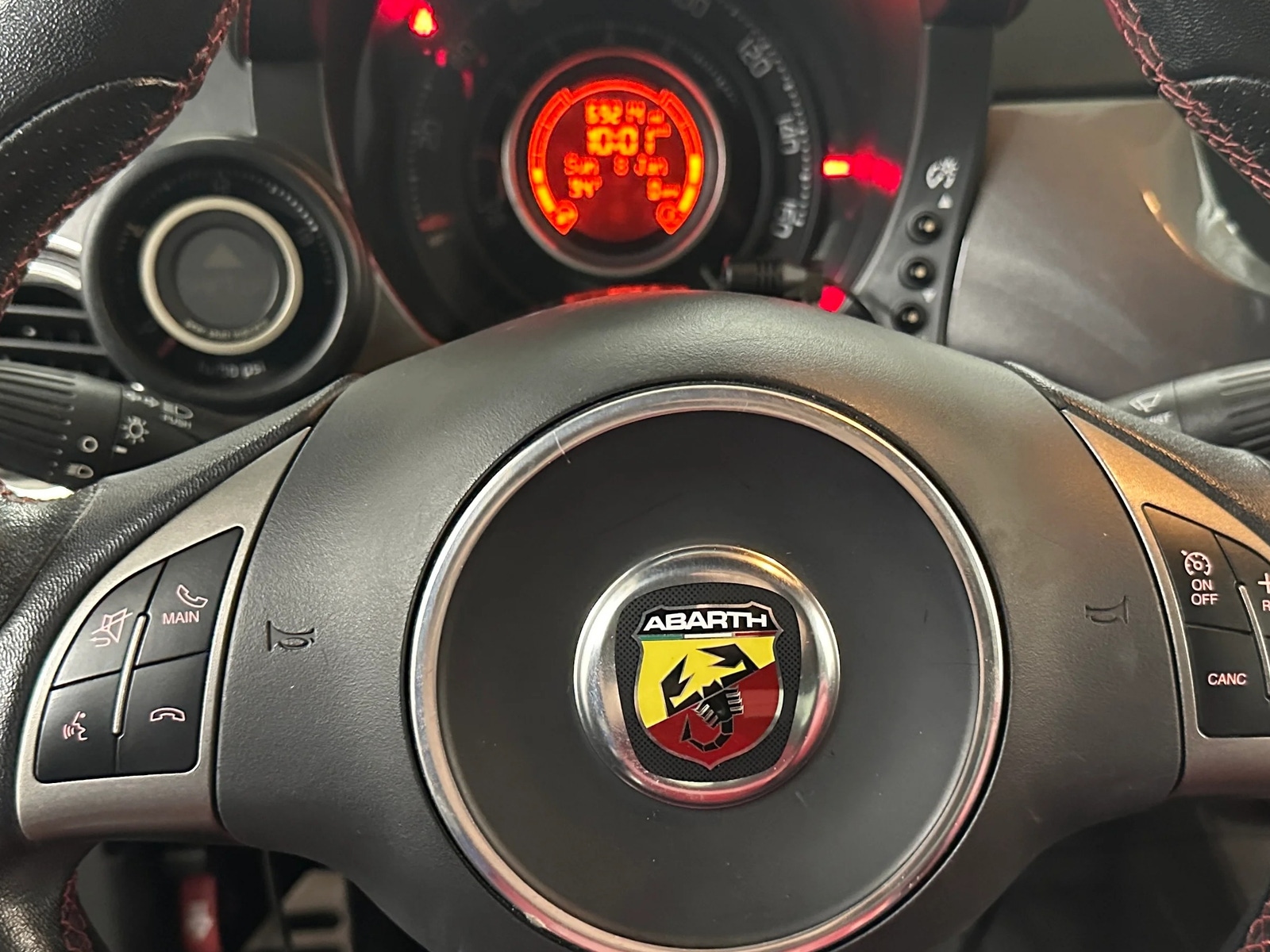 Thumbnail: 2013 Fiat 500 - 5