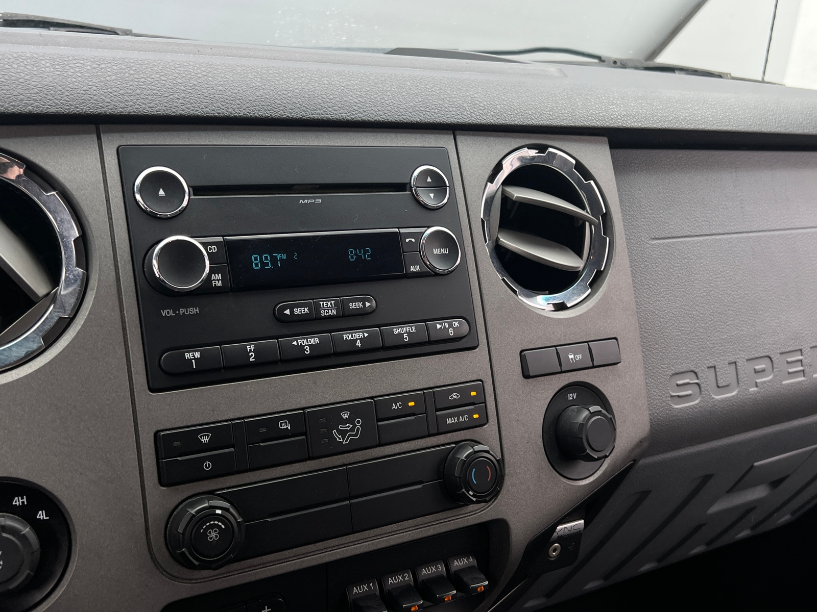 Thumbnail: 2012 Ford Econoline - 4