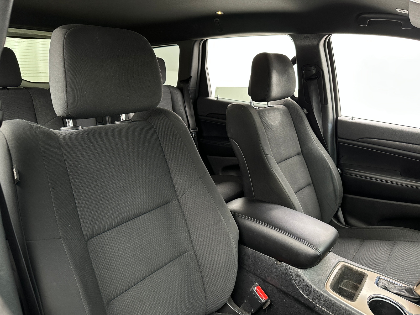 Thumbnail: 2017 Jeep Grand Cherokee - 2