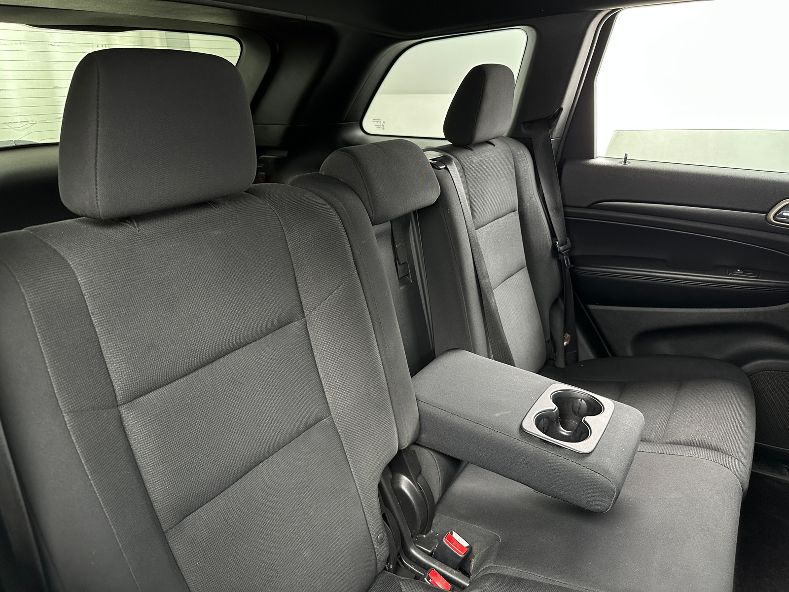 Thumbnail: 2017 Jeep Grand Cherokee - 6