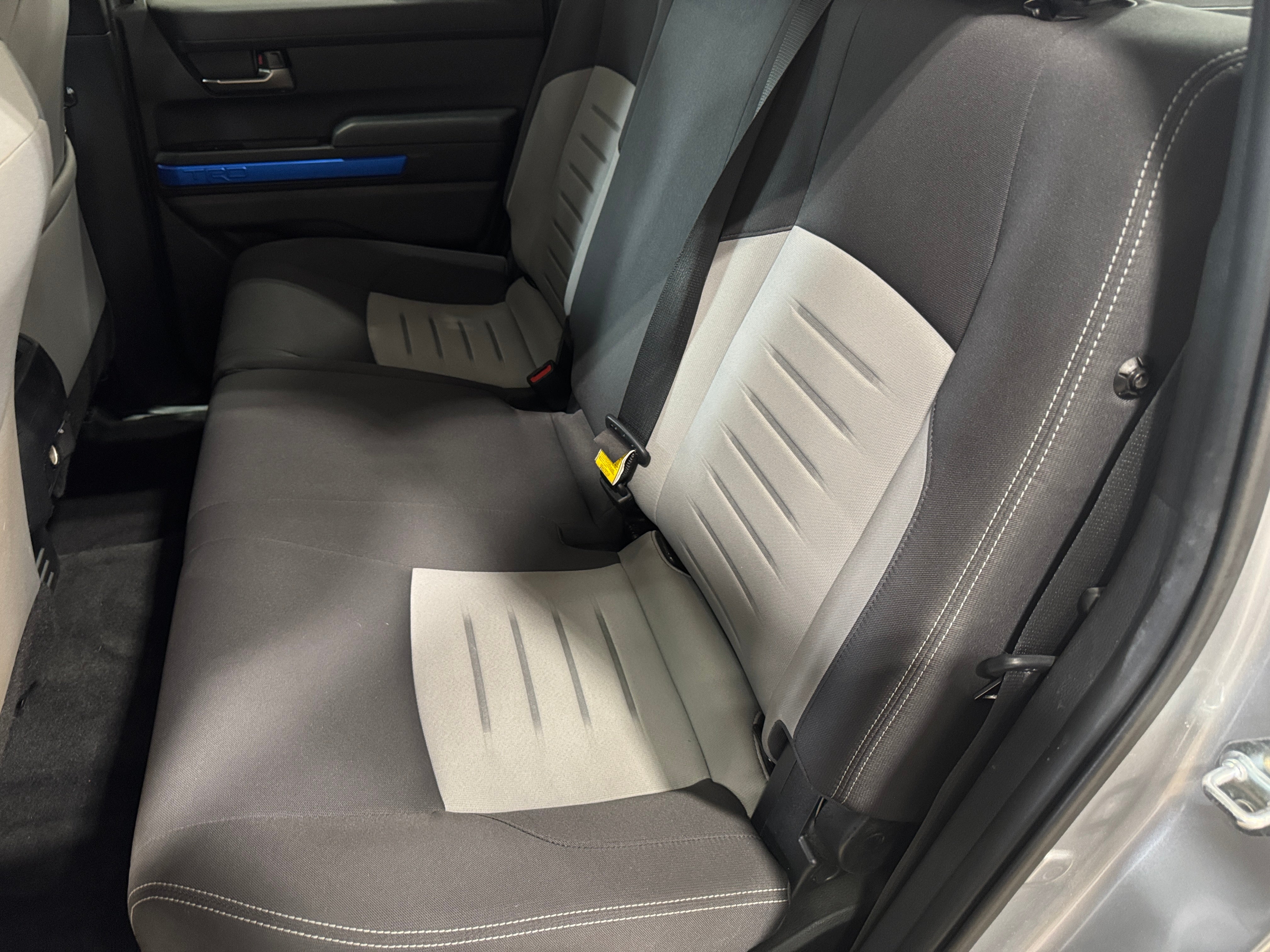 2024 Toyota Tacoma TRD Sport 6