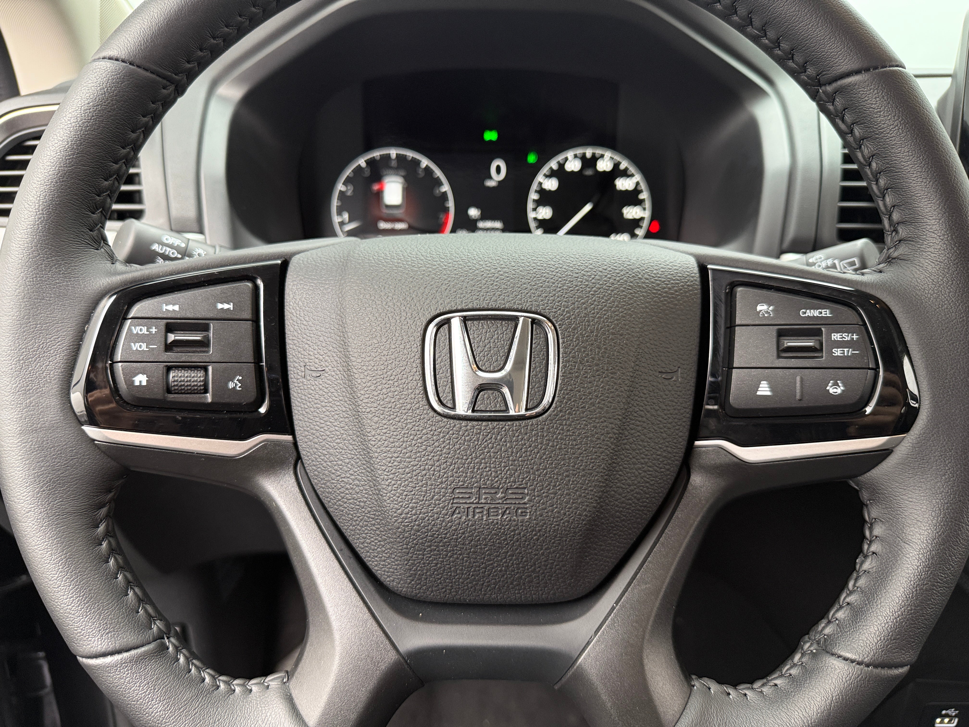 2025 Honda Odyssey EX-L 4