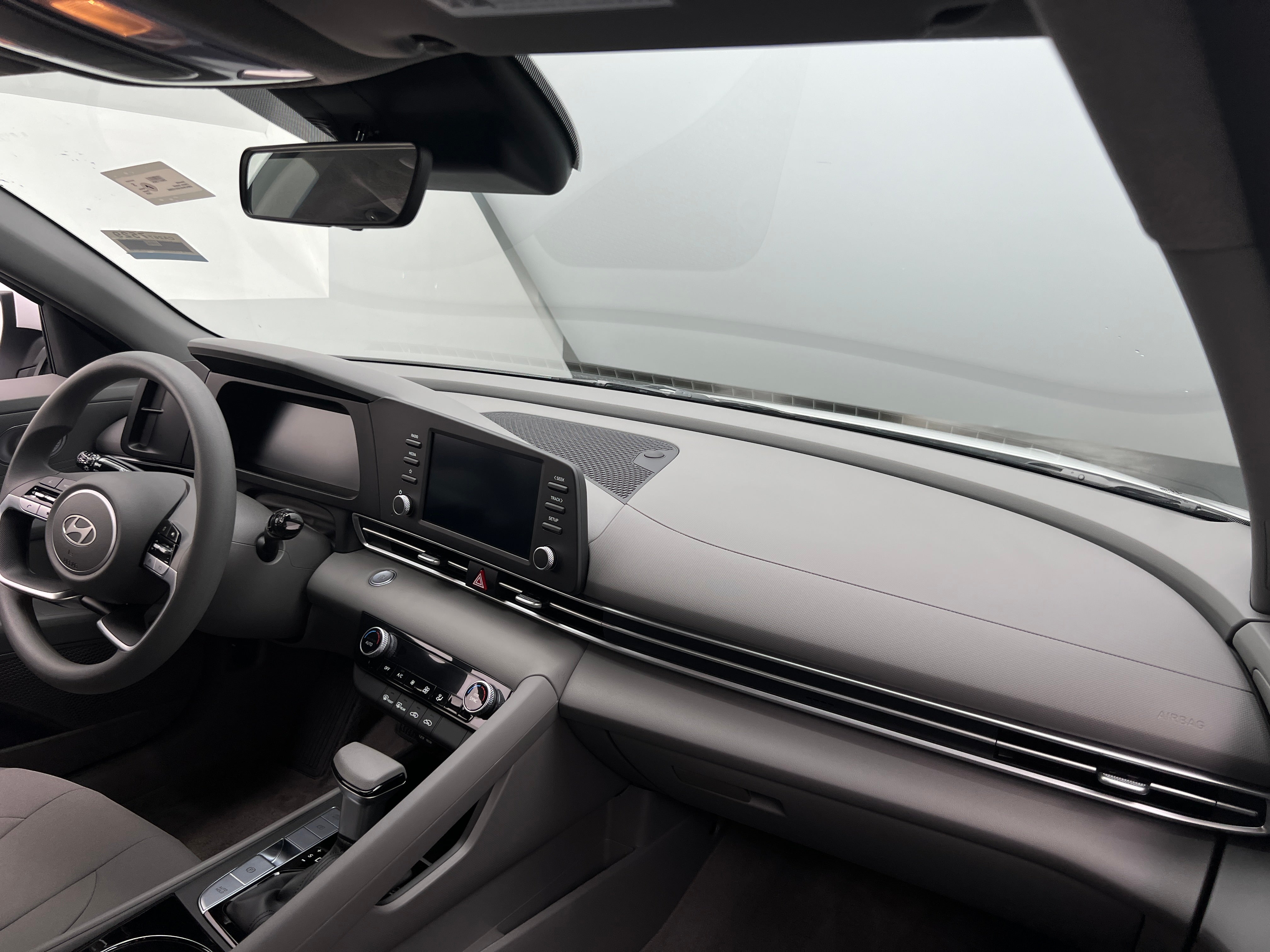 2025 Hyundai Elantra Blue 3