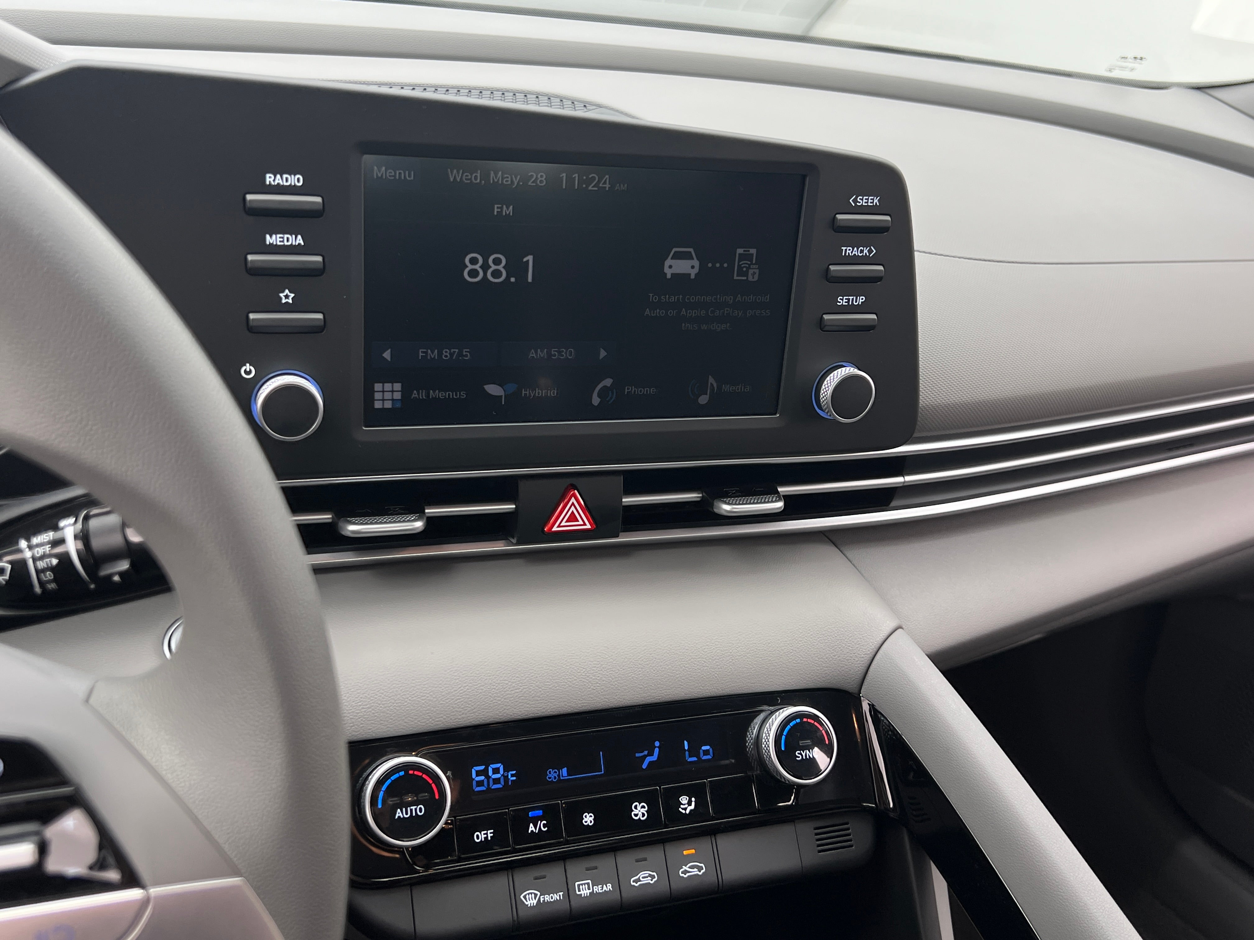 2025 Hyundai Elantra Blue 4