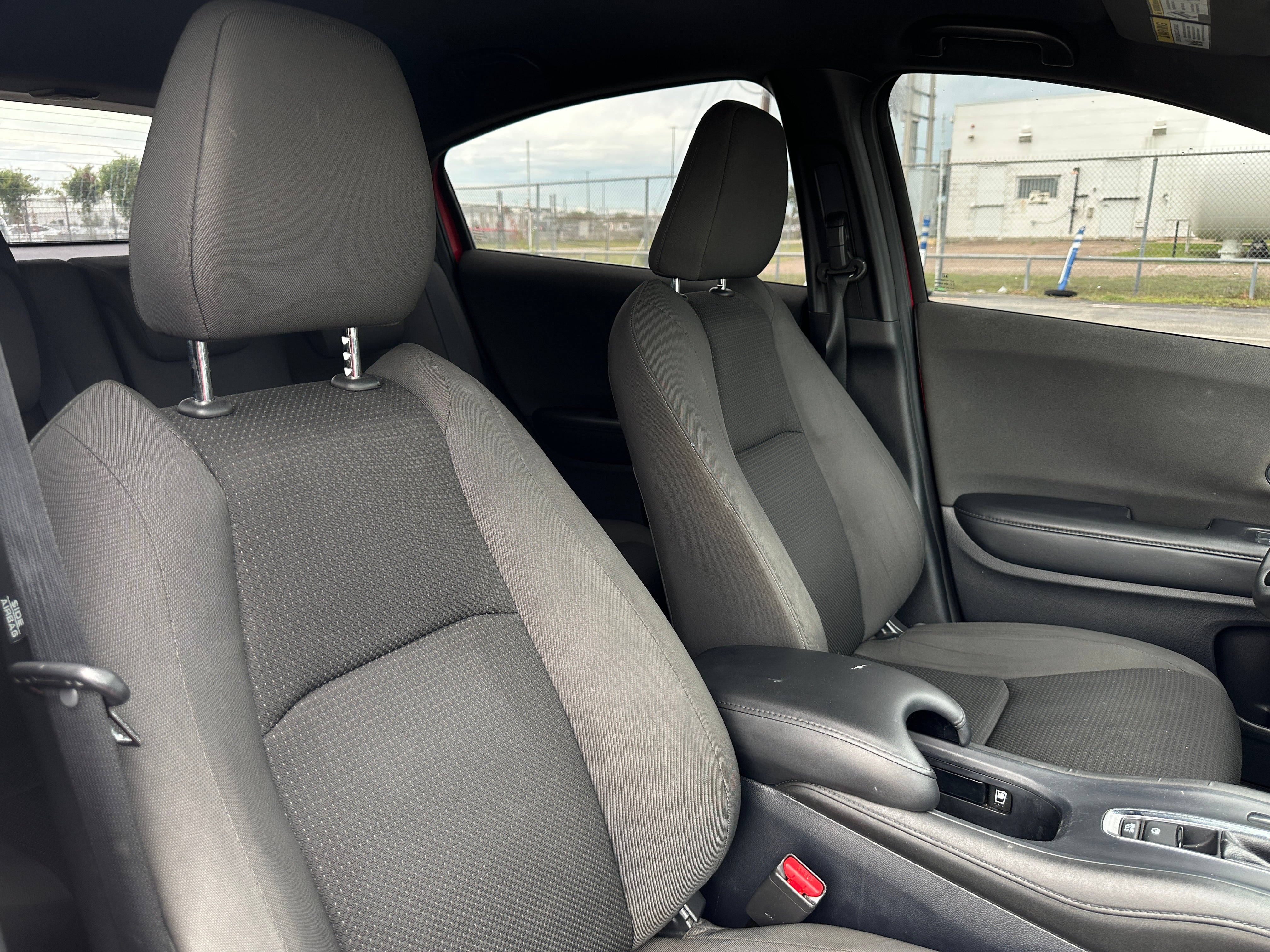 2020 Honda HR-V Sport 2