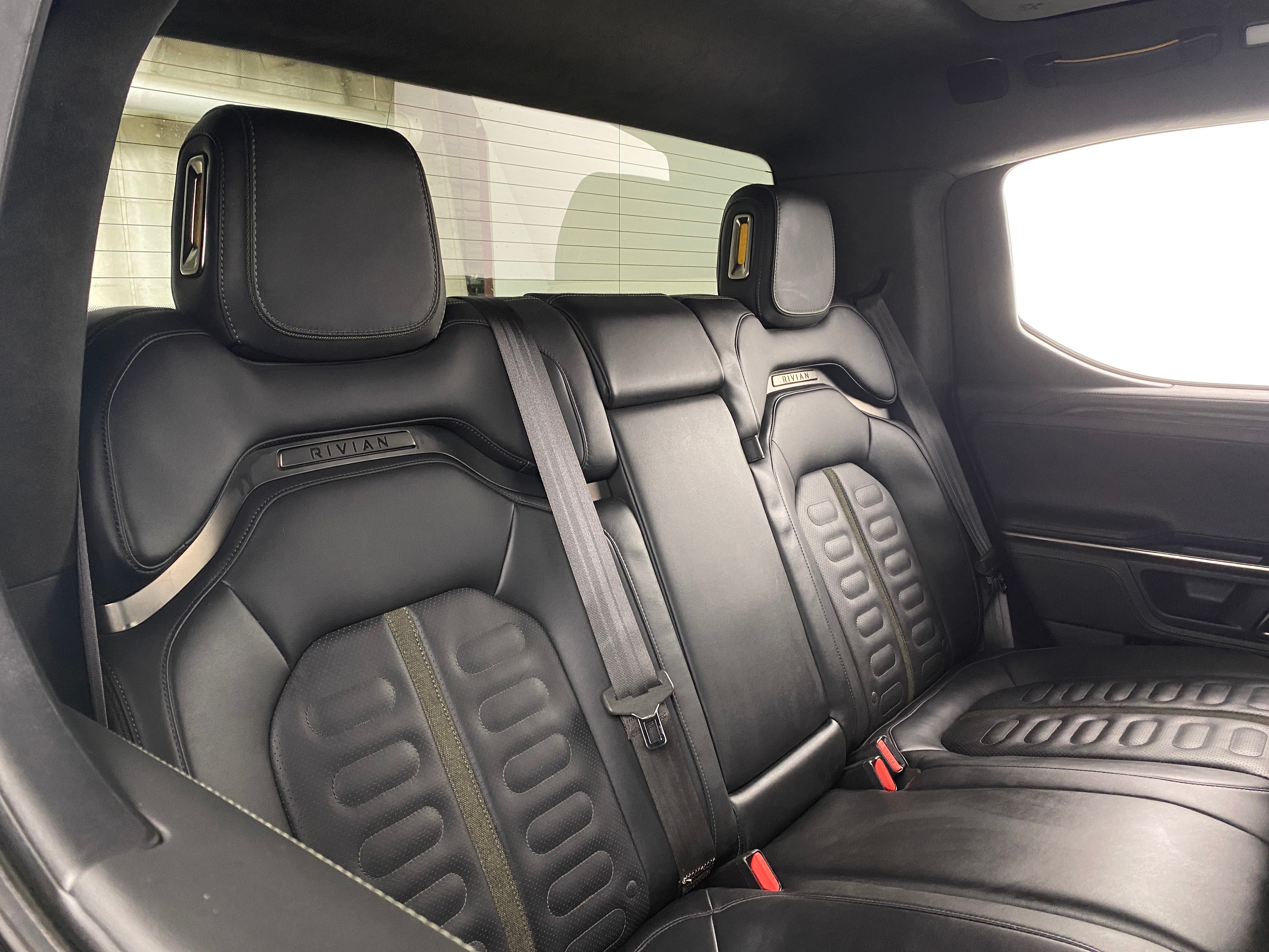 2022 Rivian R1T Adventure 5