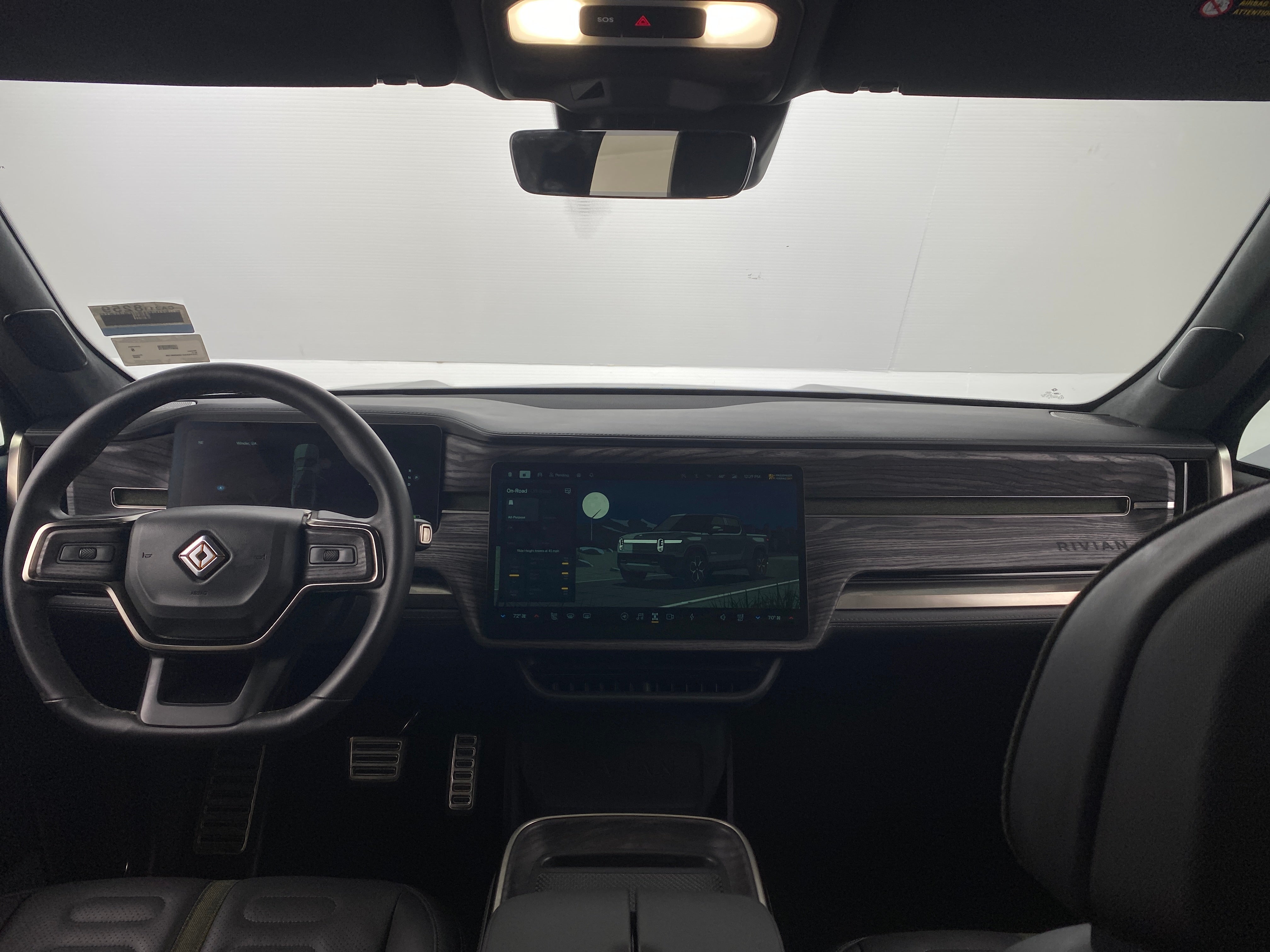 2022 Rivian R1T Adventure 2