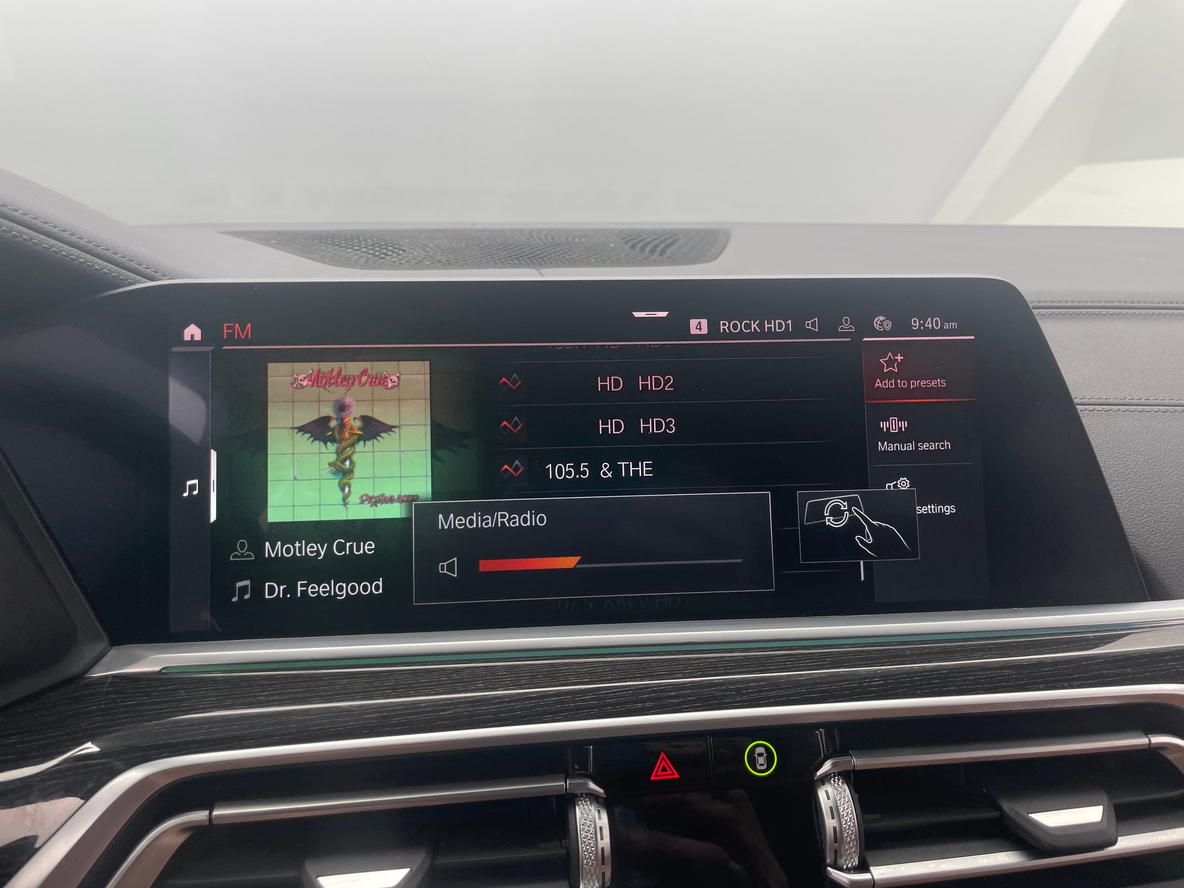 2021 BMW X7 M50i 3