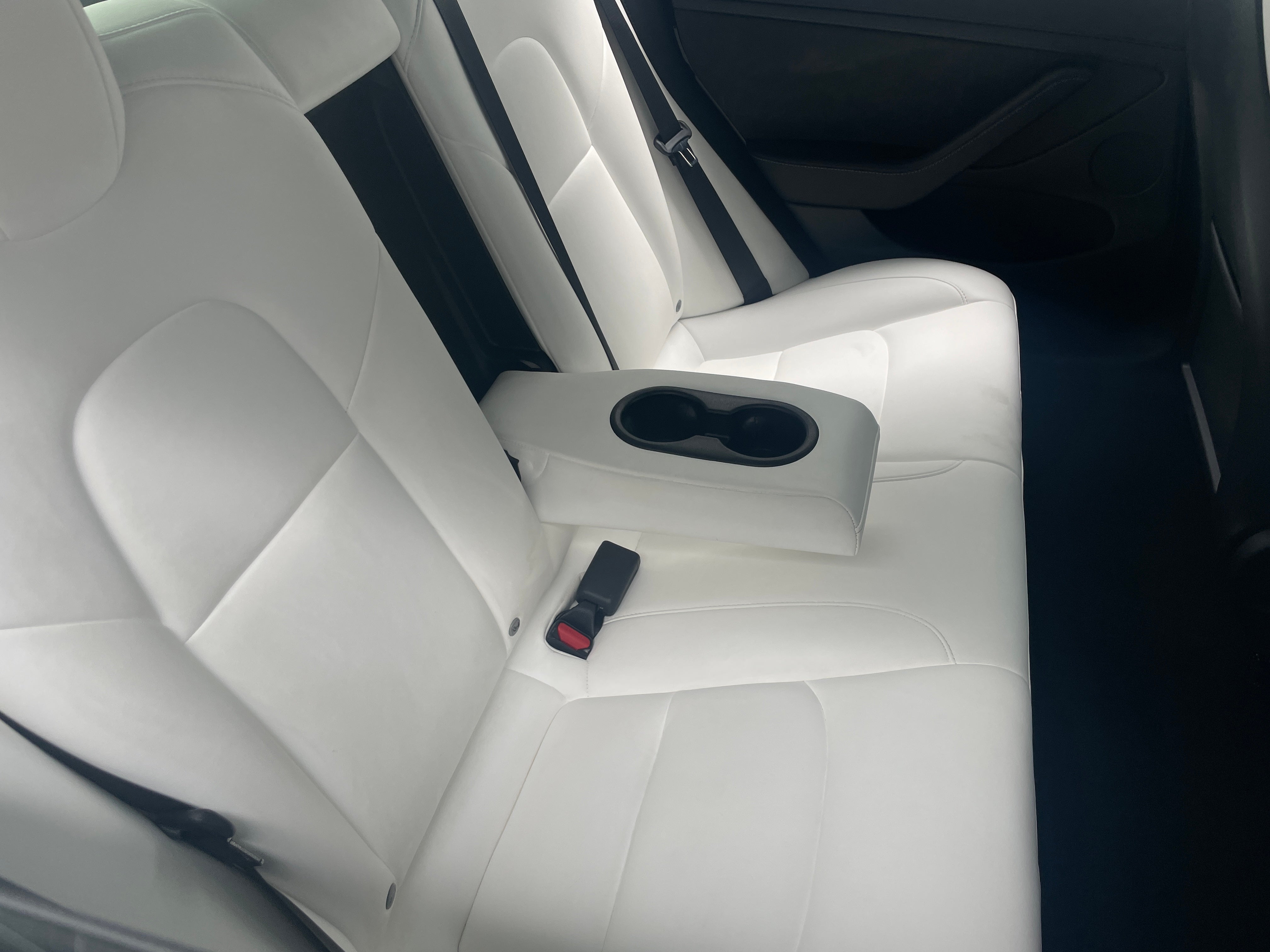 2022 Tesla Model 3 Long Range 4