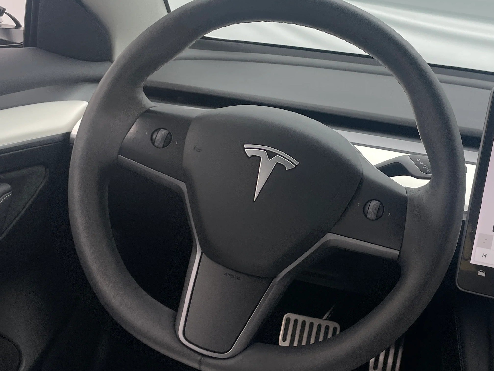 2022 Tesla Model 3 Long Range 3