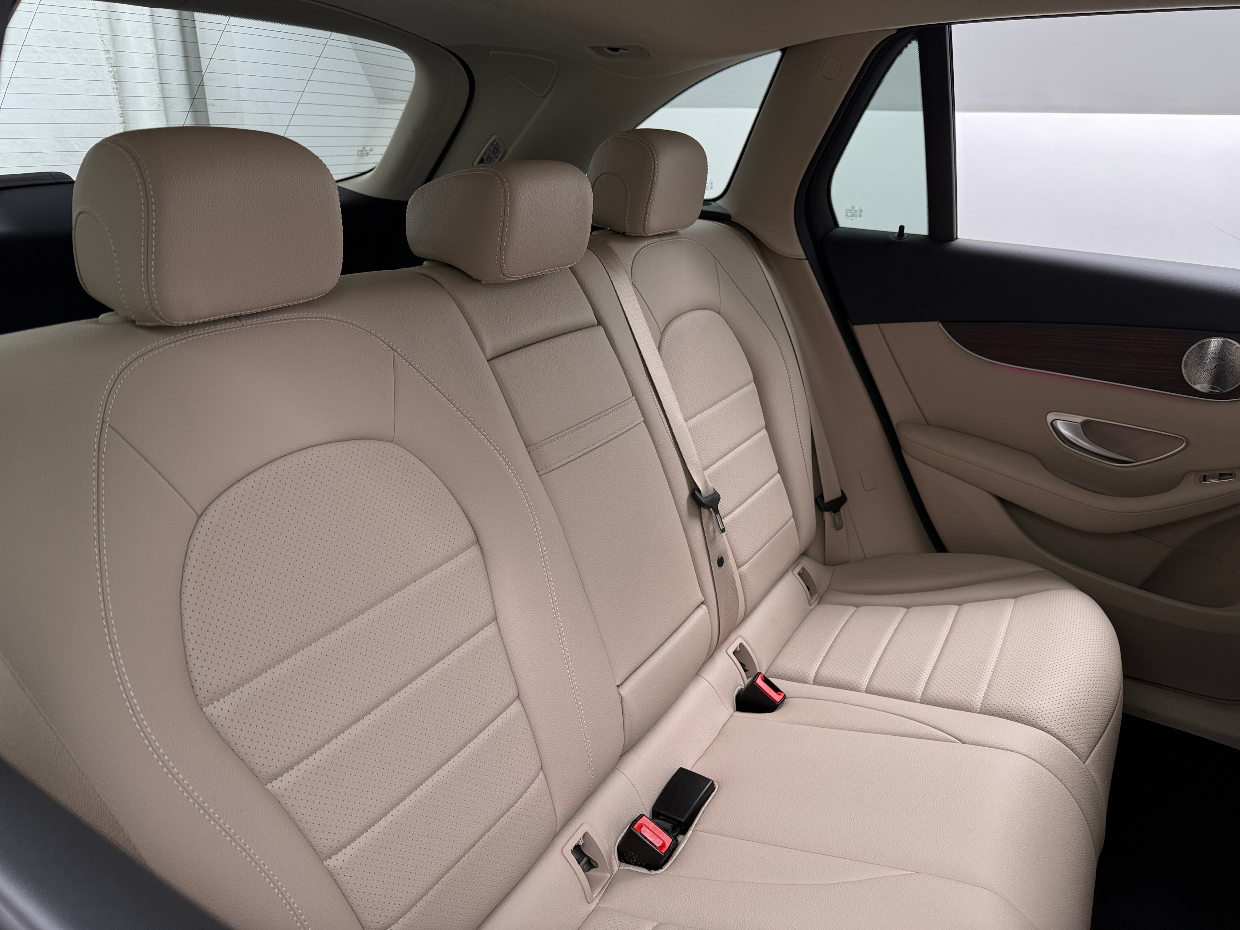 2021 Mercedes-Benz GLC 300 5