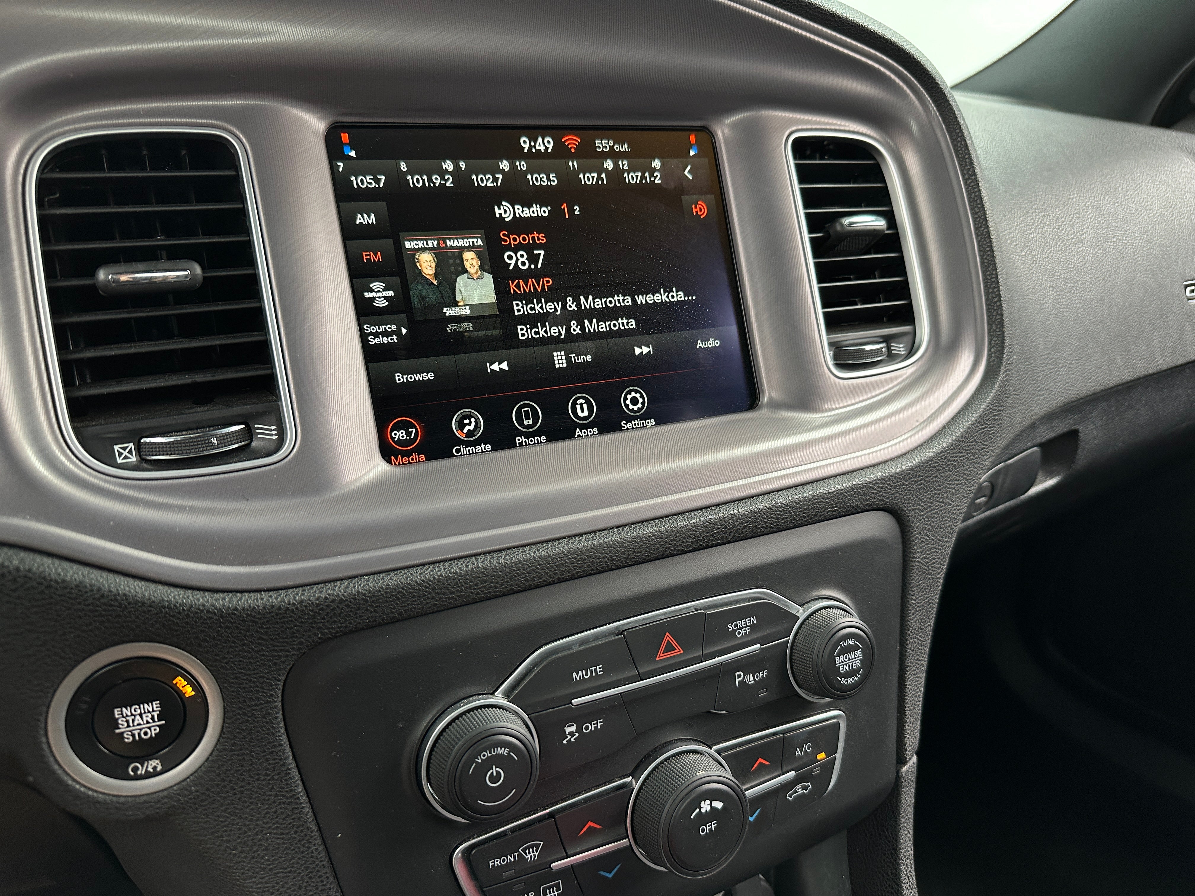 2023 Dodge Charger SXT 4