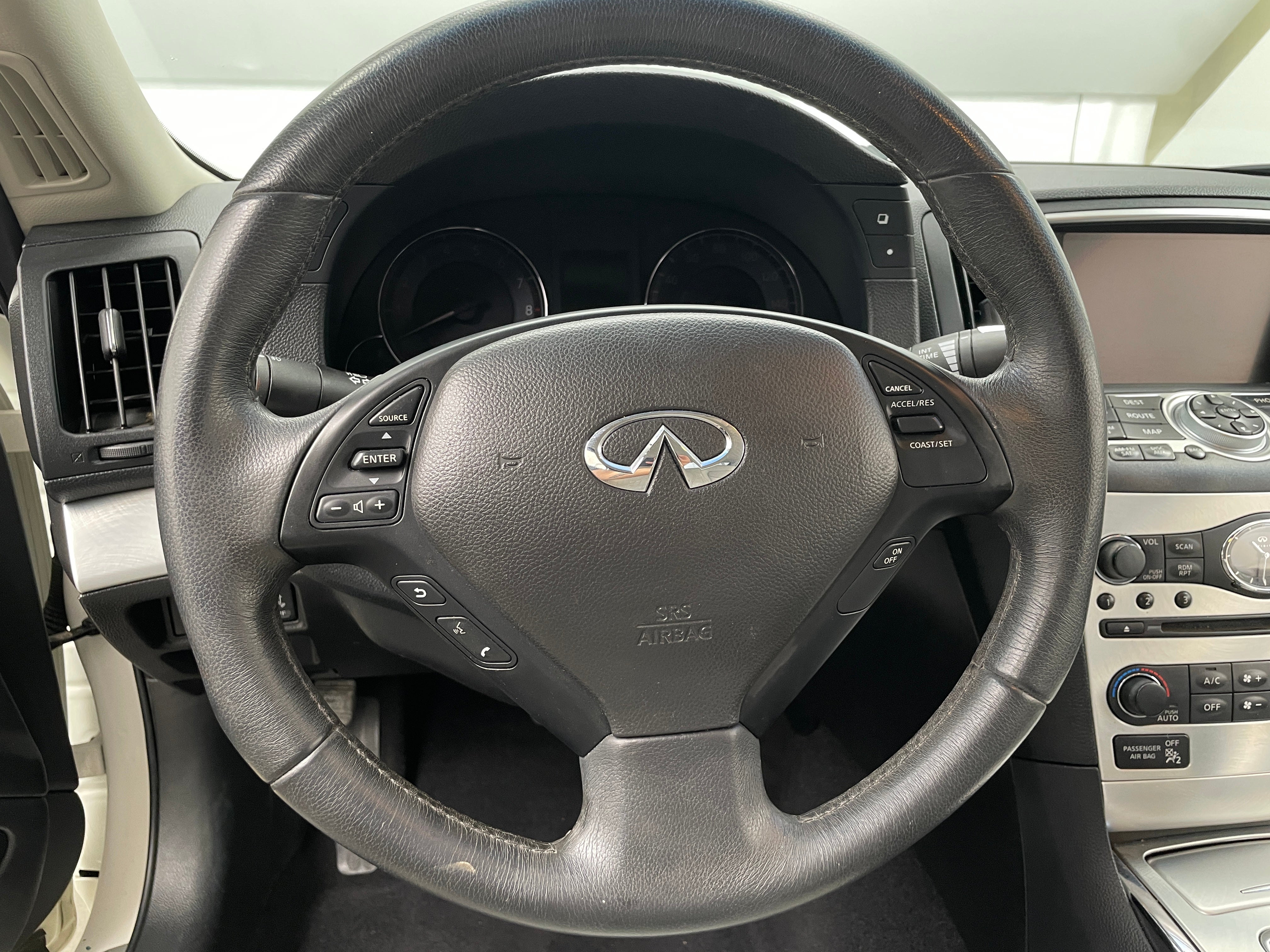 2014 INFINITI Q60  4