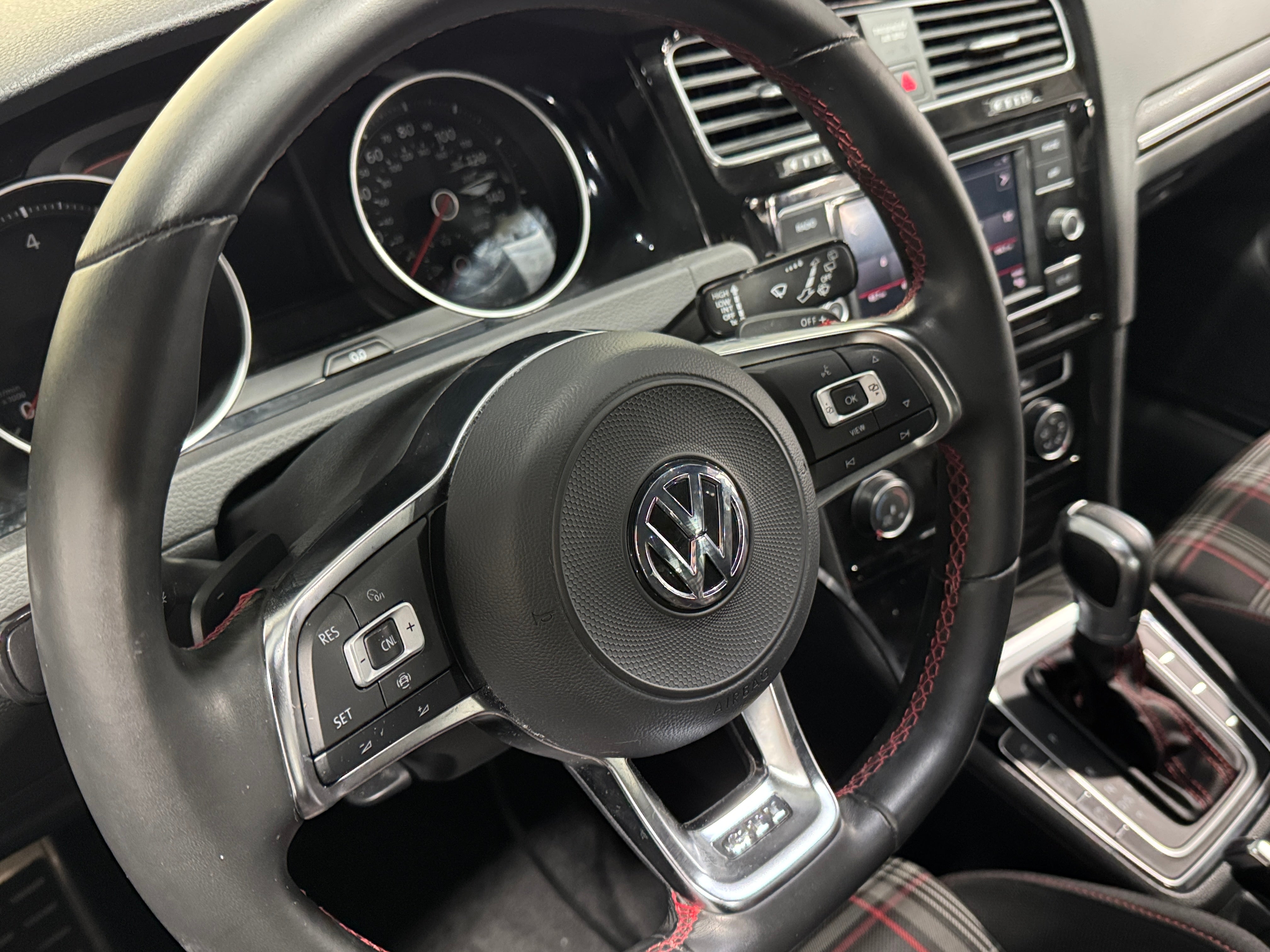 2019 Volkswagen Golf GTI S 5