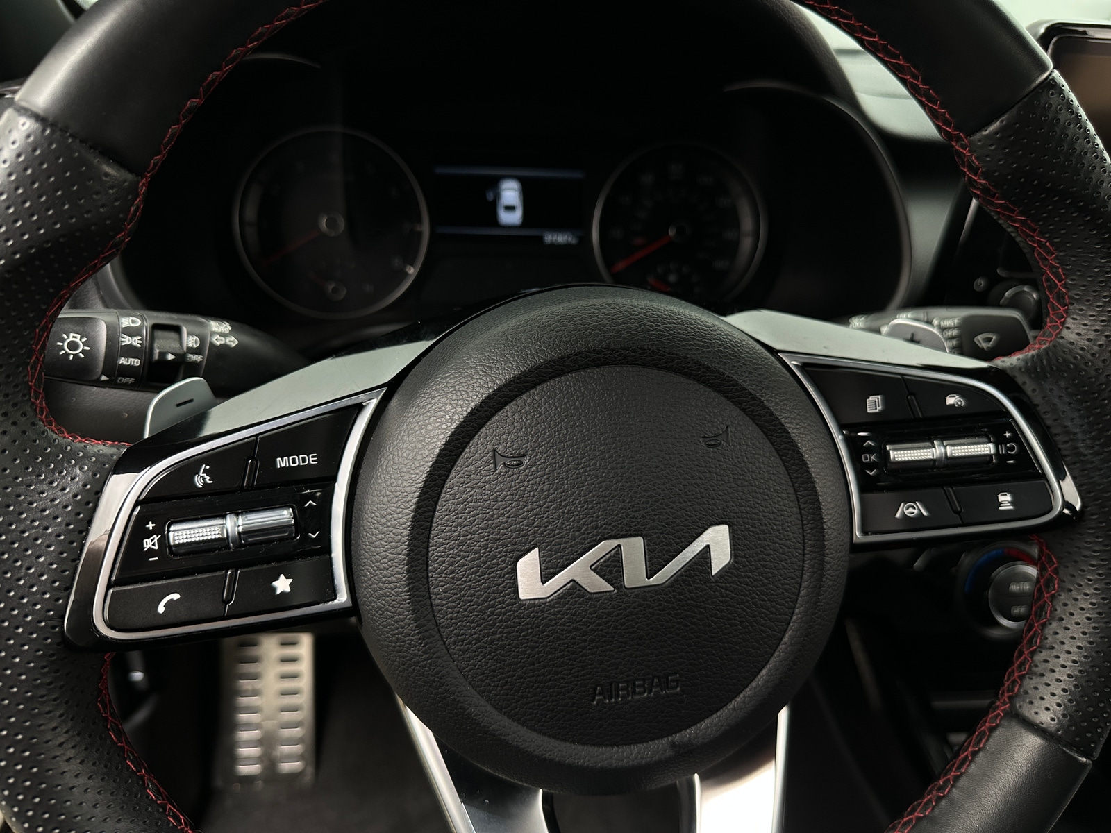 Thumbnail: 2023 Kia Forte - 5