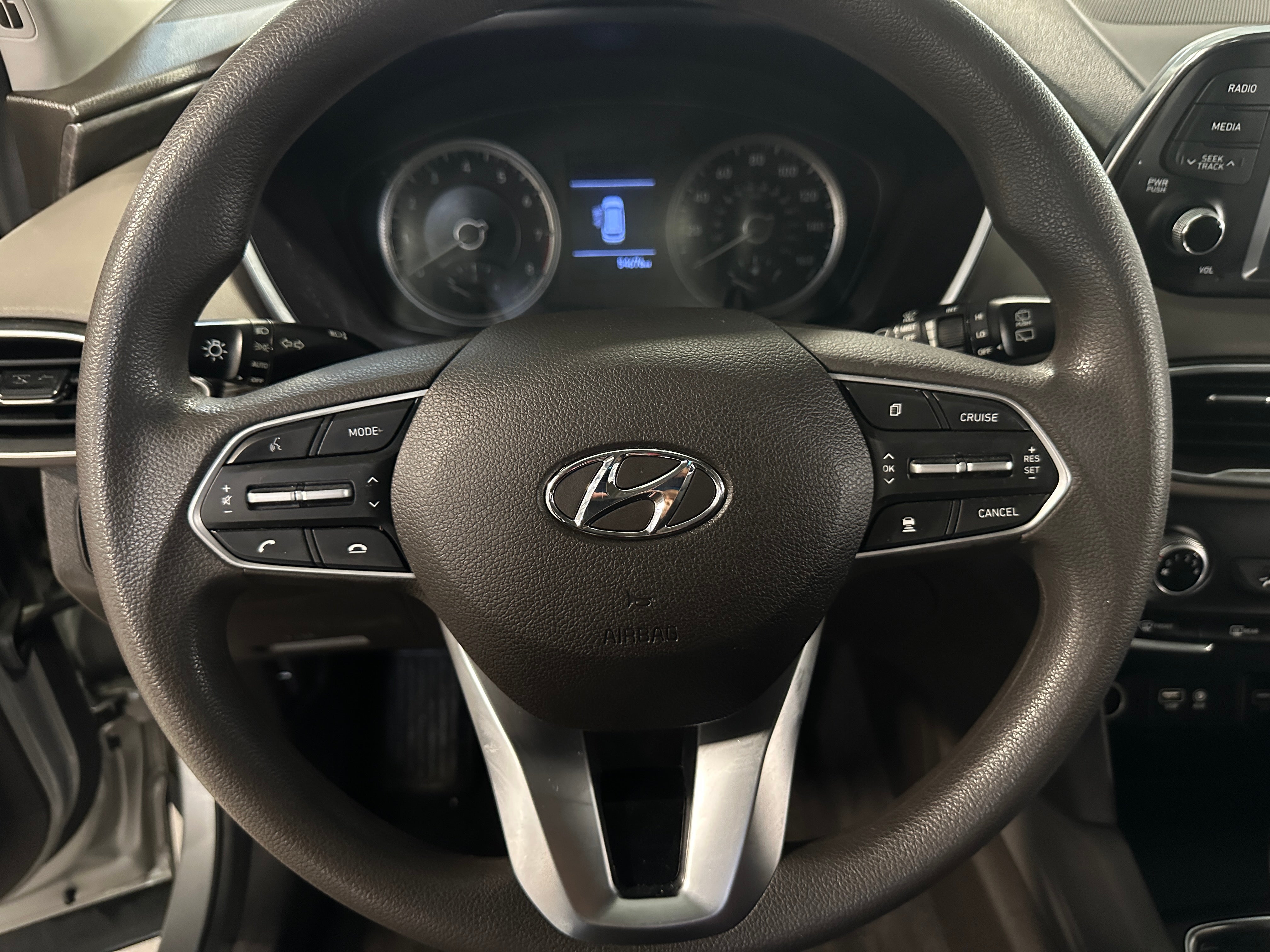 2020 Hyundai Santa Fe SE 5
