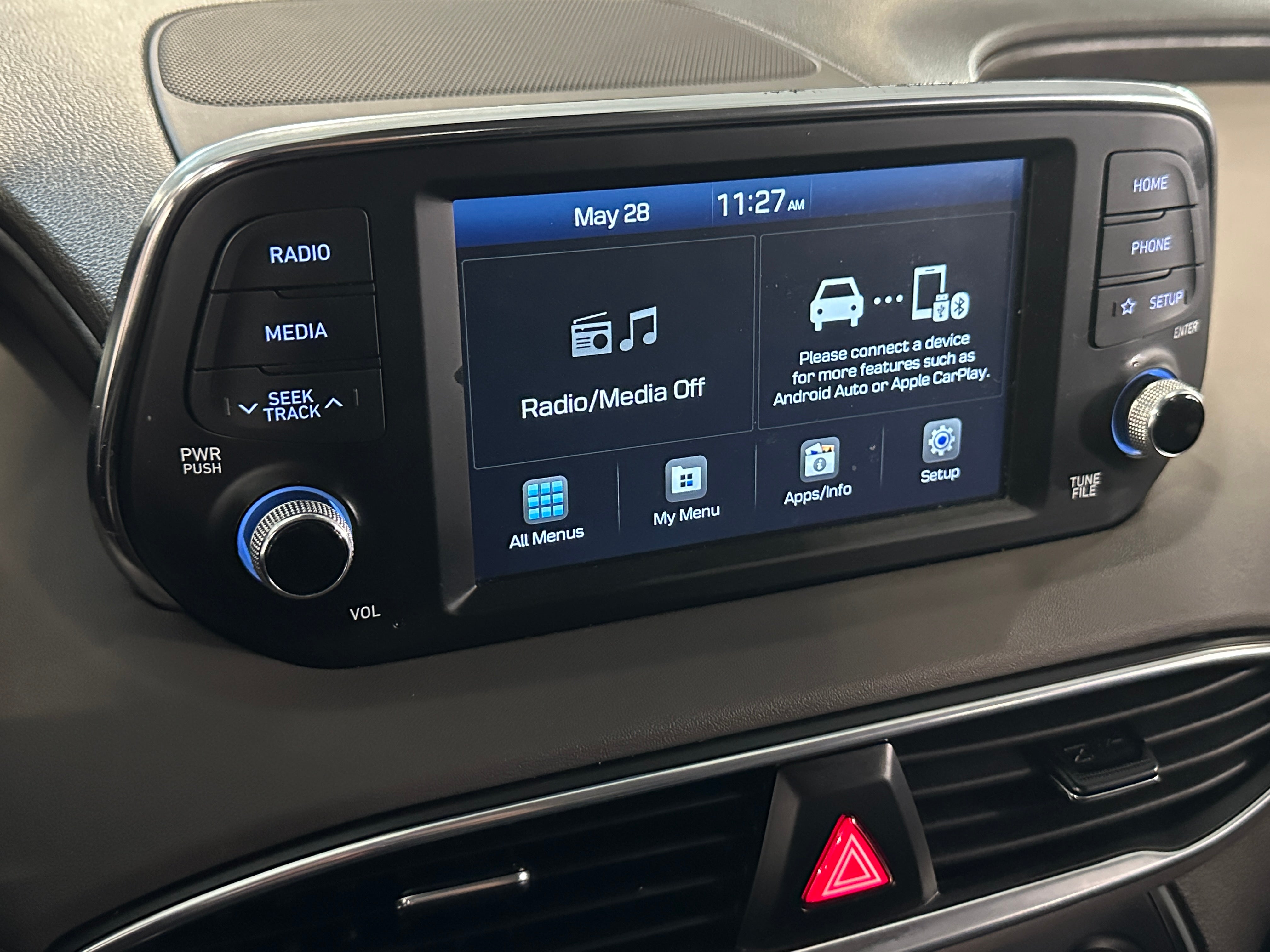 2020 Hyundai Santa Fe SE 4