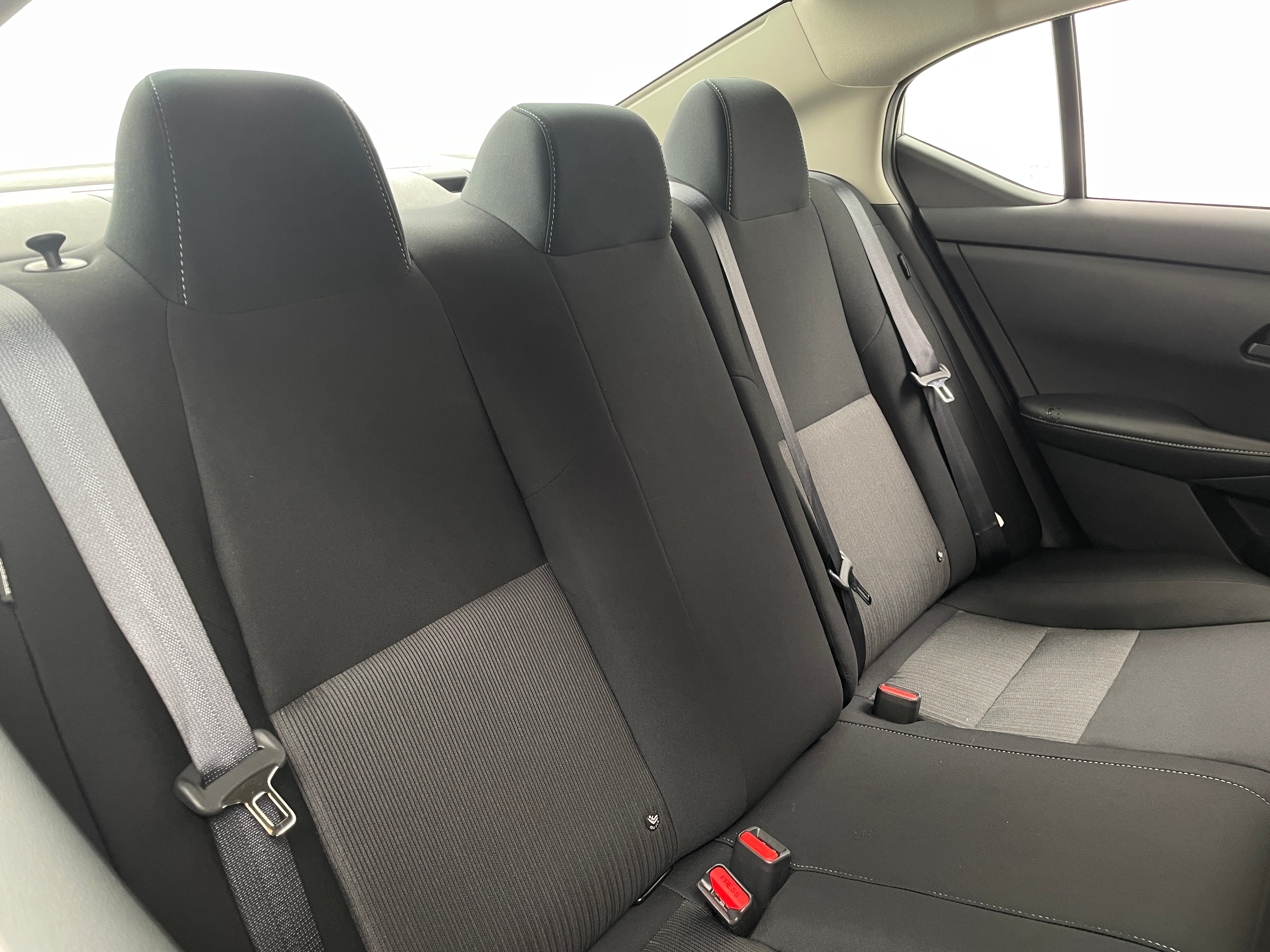 2024 Nissan Sentra SV 6