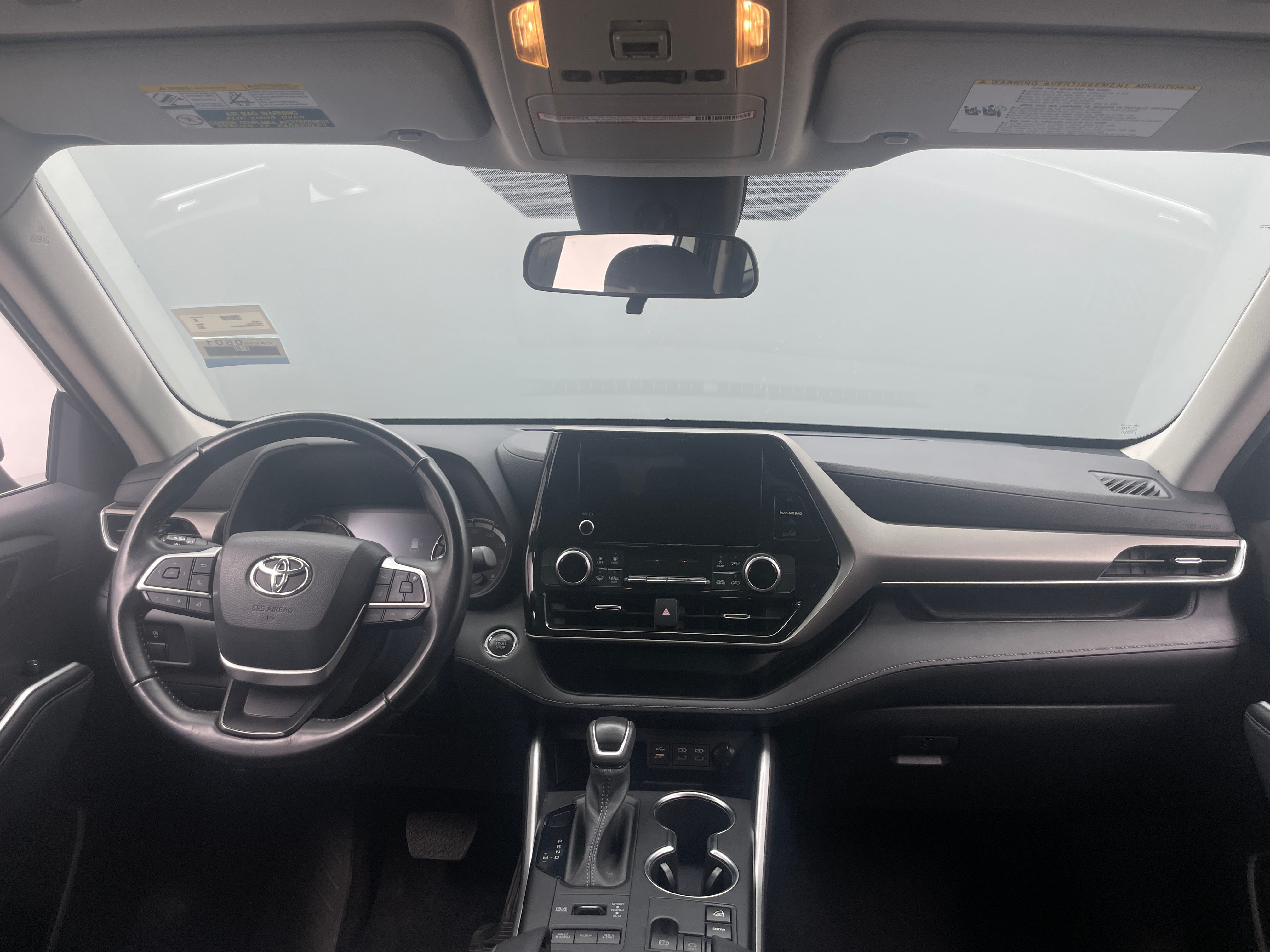 2023 Toyota Highlander LE 3