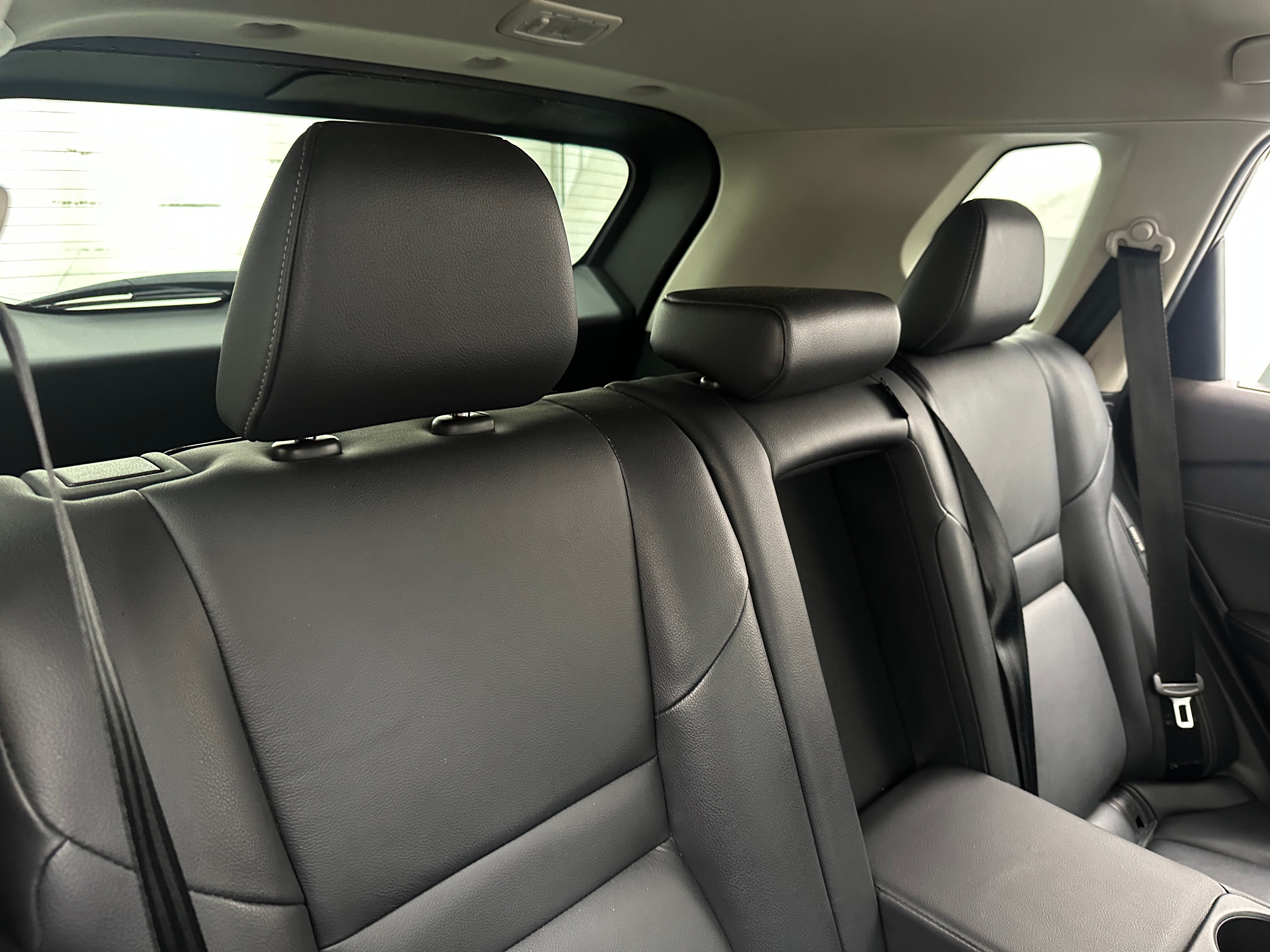2023 Nissan Rogue SL 5