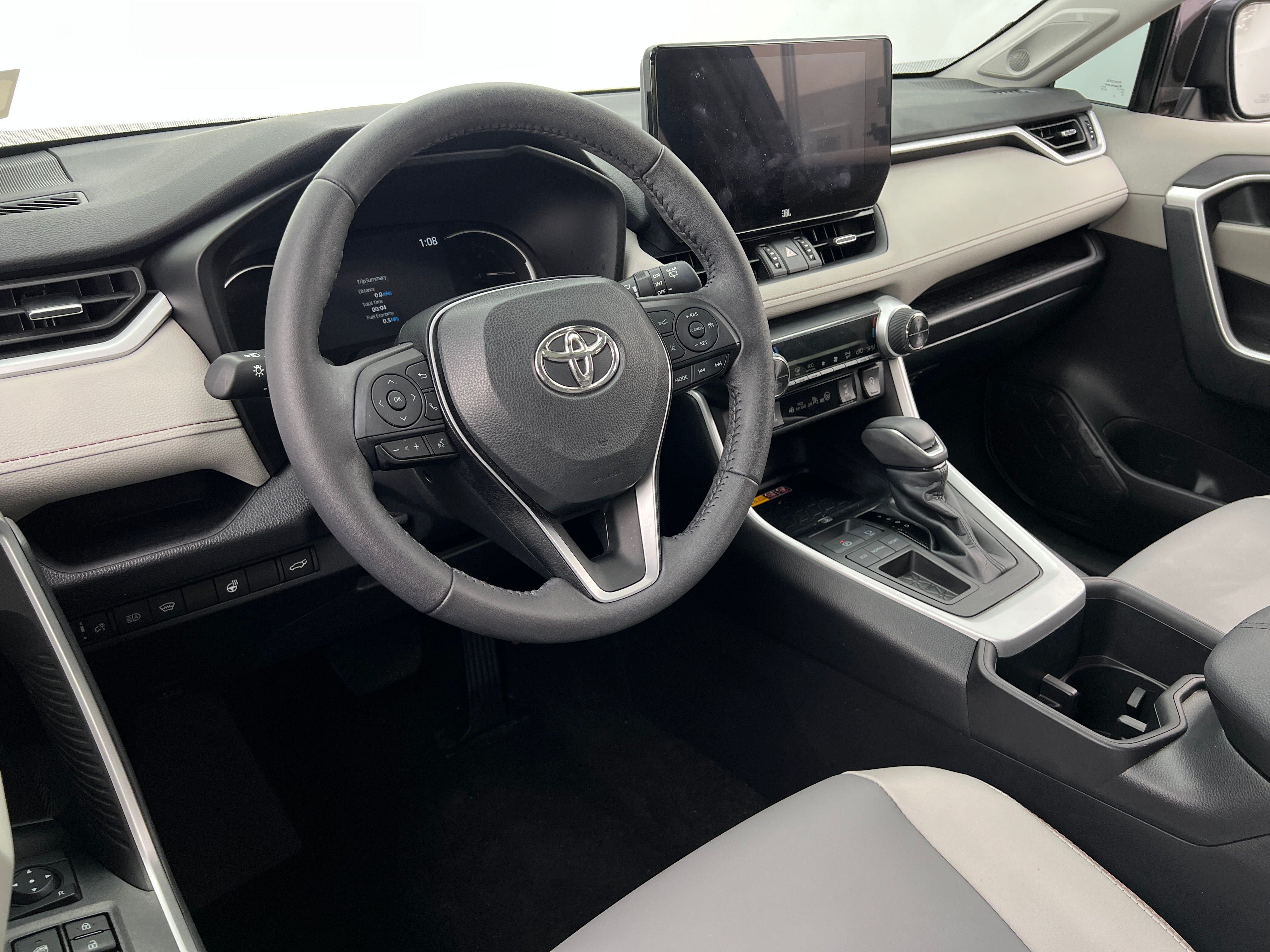 2023 Toyota RAV4 XLE Premium 2
