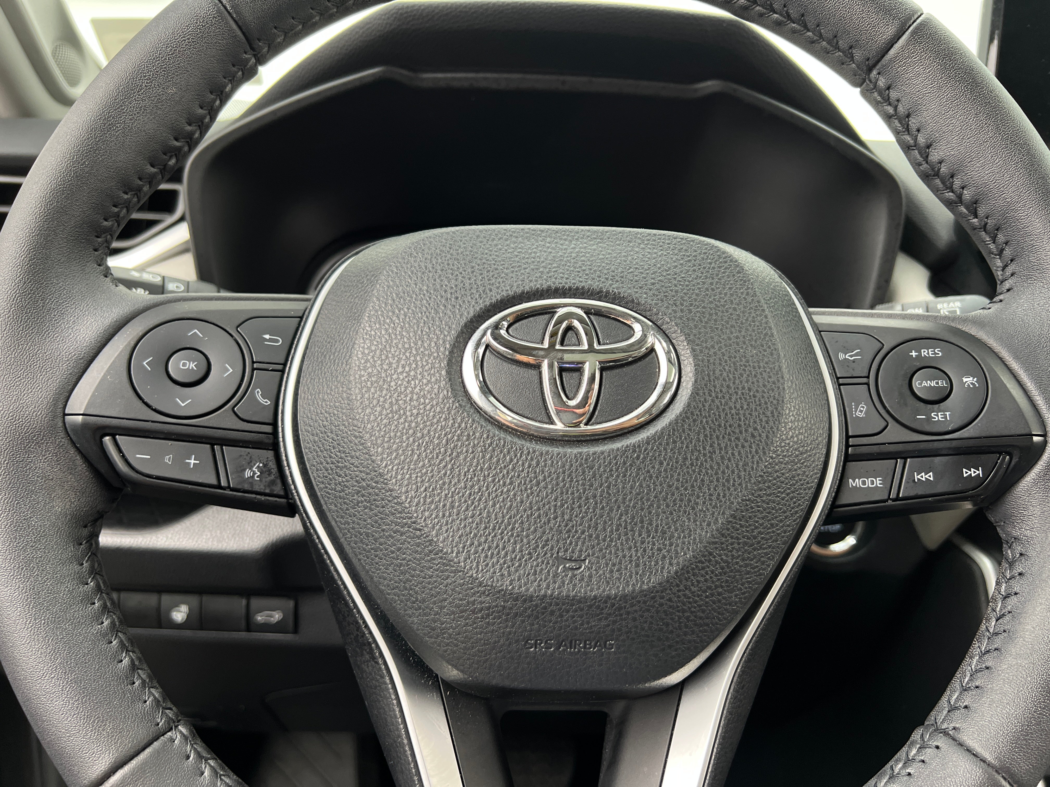 2023 Toyota RAV4 XLE Premium 4
