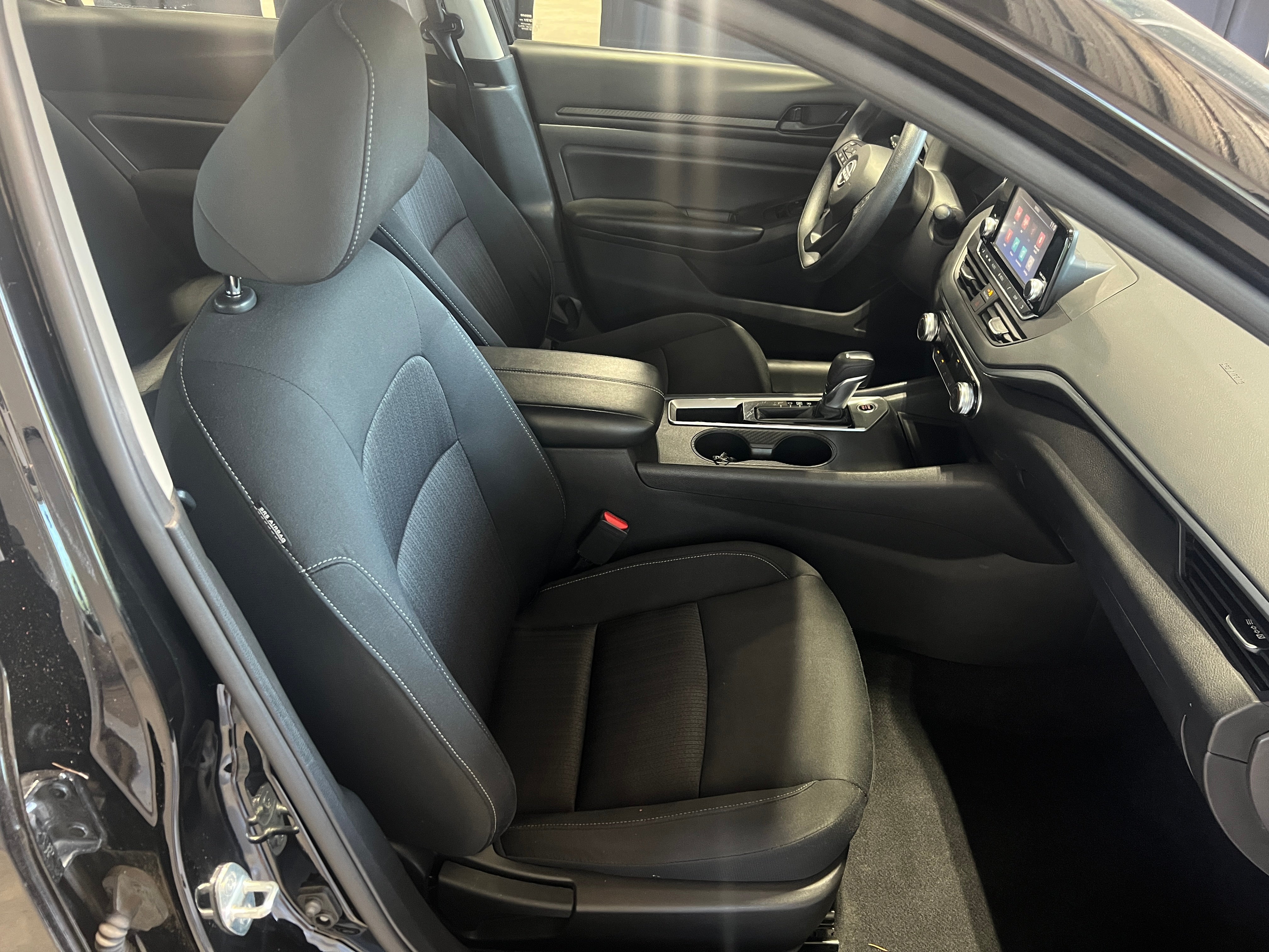 2023 Nissan Altima S 2