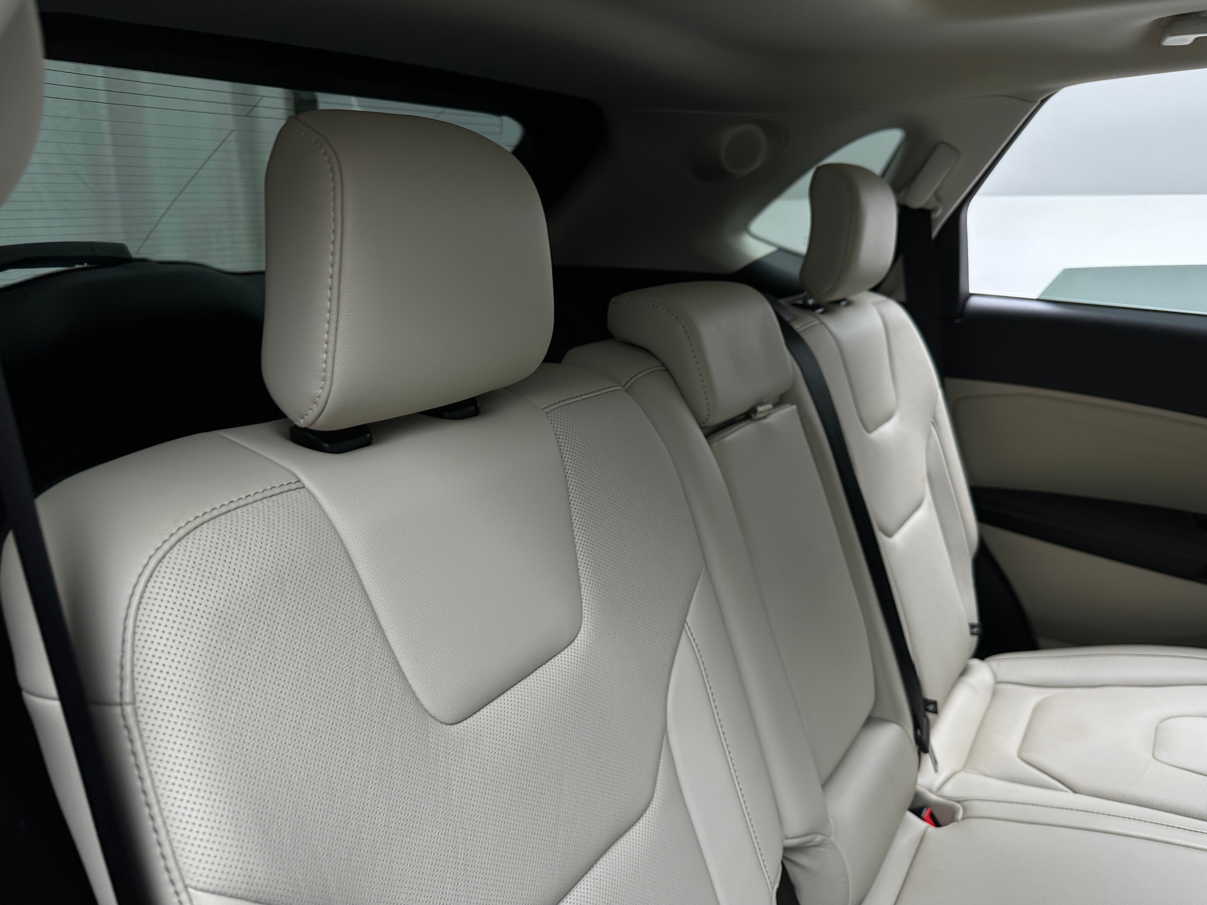 2019 Ford Edge Titanium 5