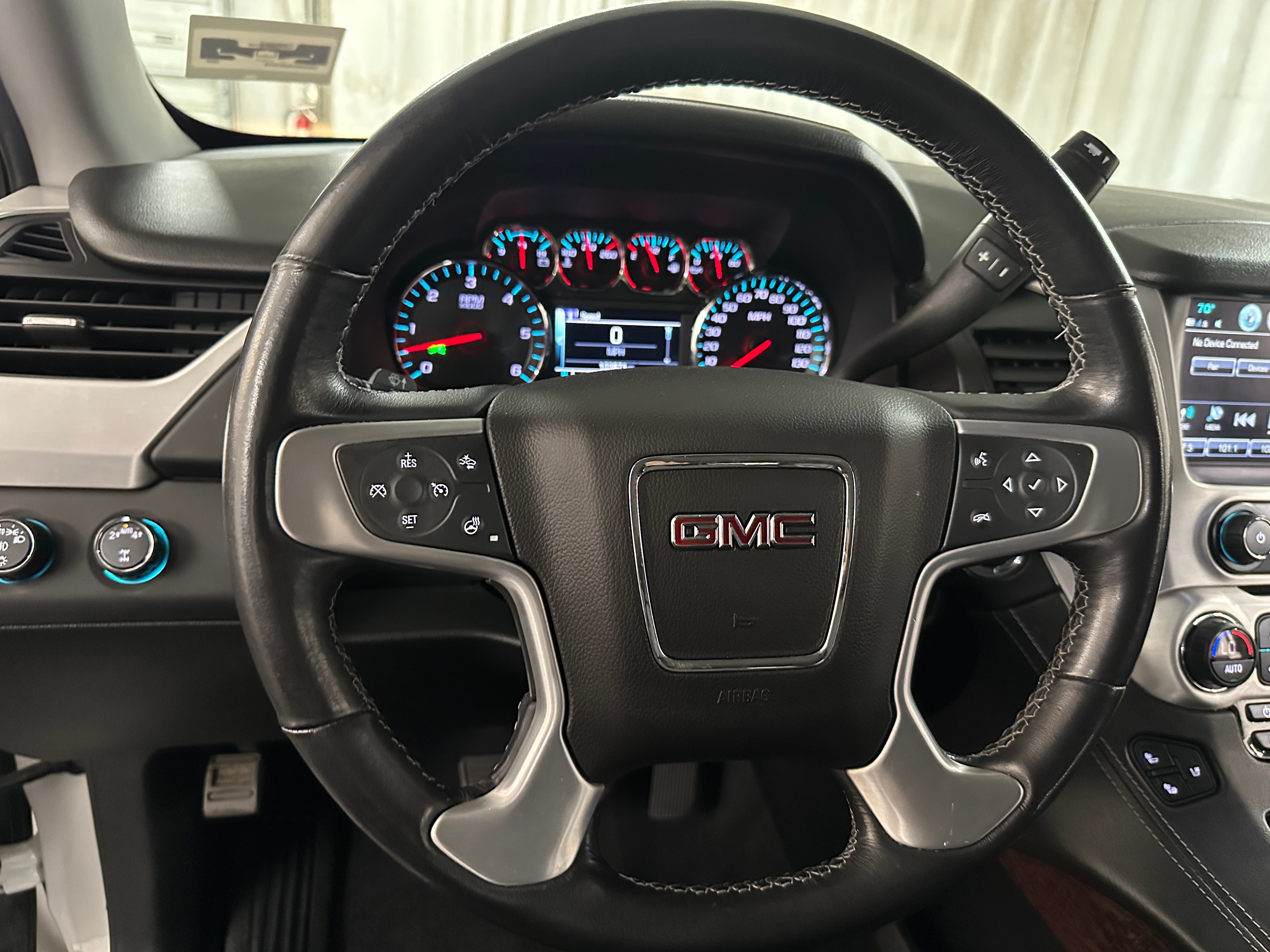 2020 GMC Yukon SLT 4