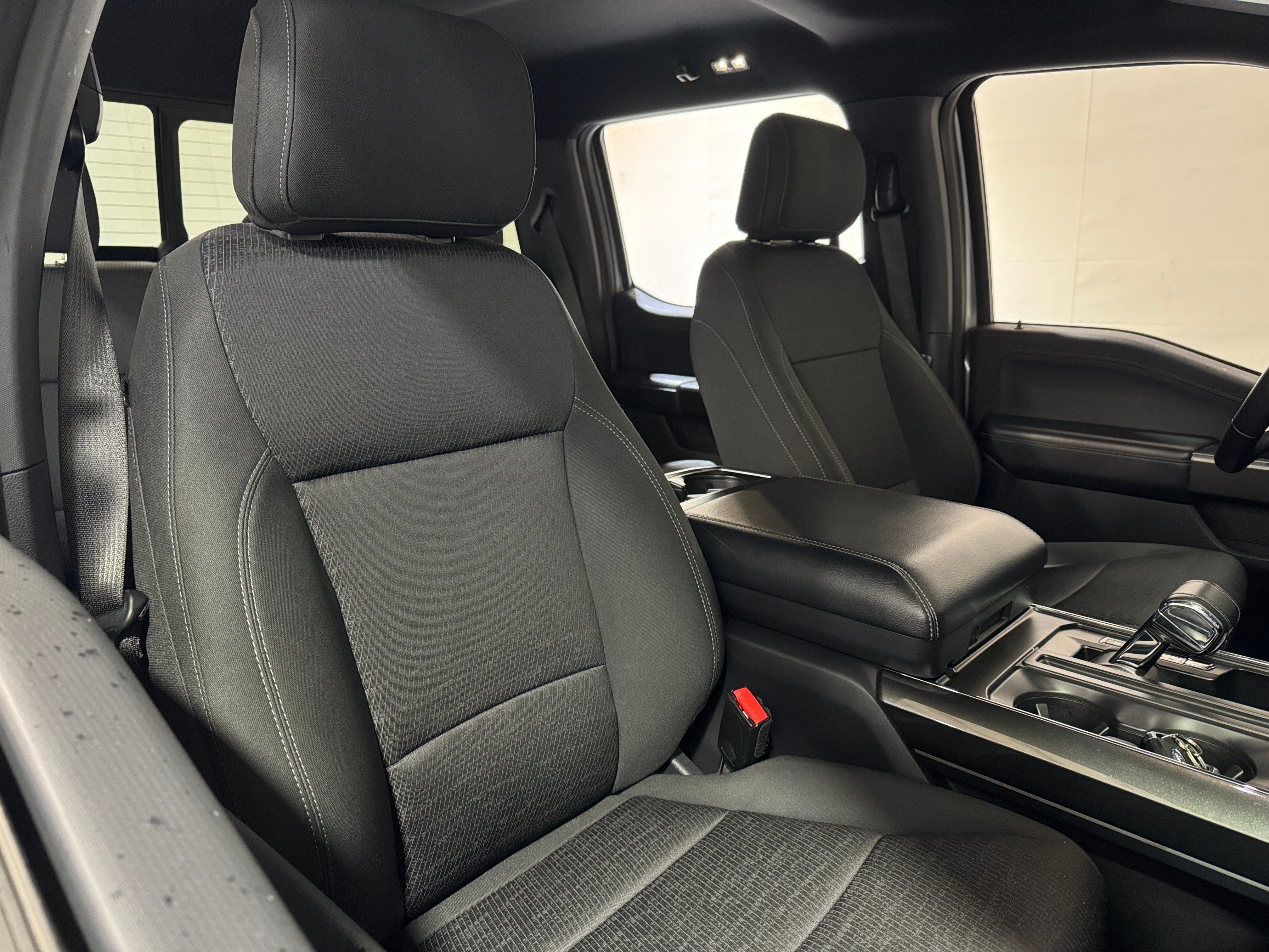 2021 Ford Econoline E-150 2
