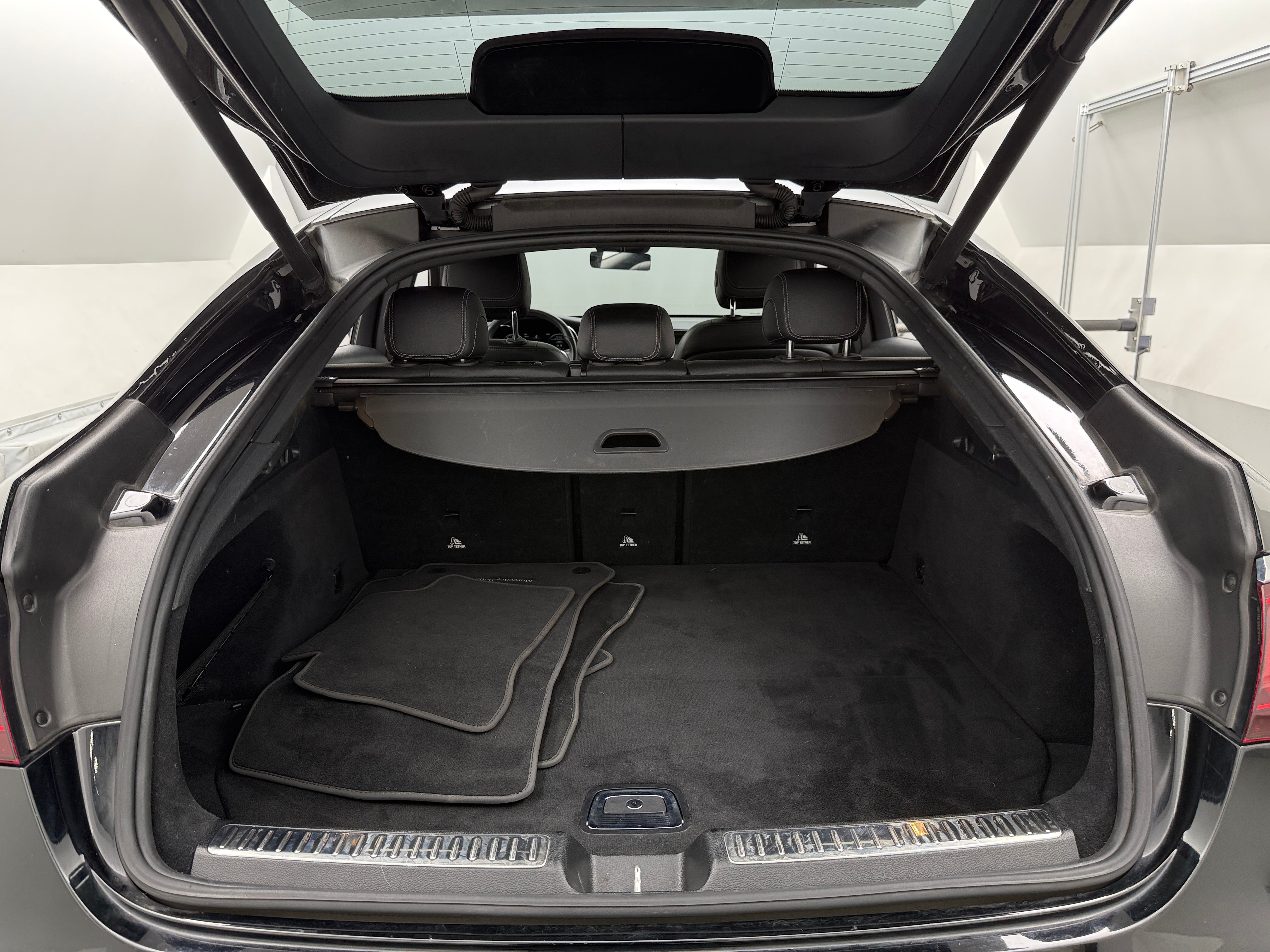 2021 Mercedes-Benz GLC 300 6