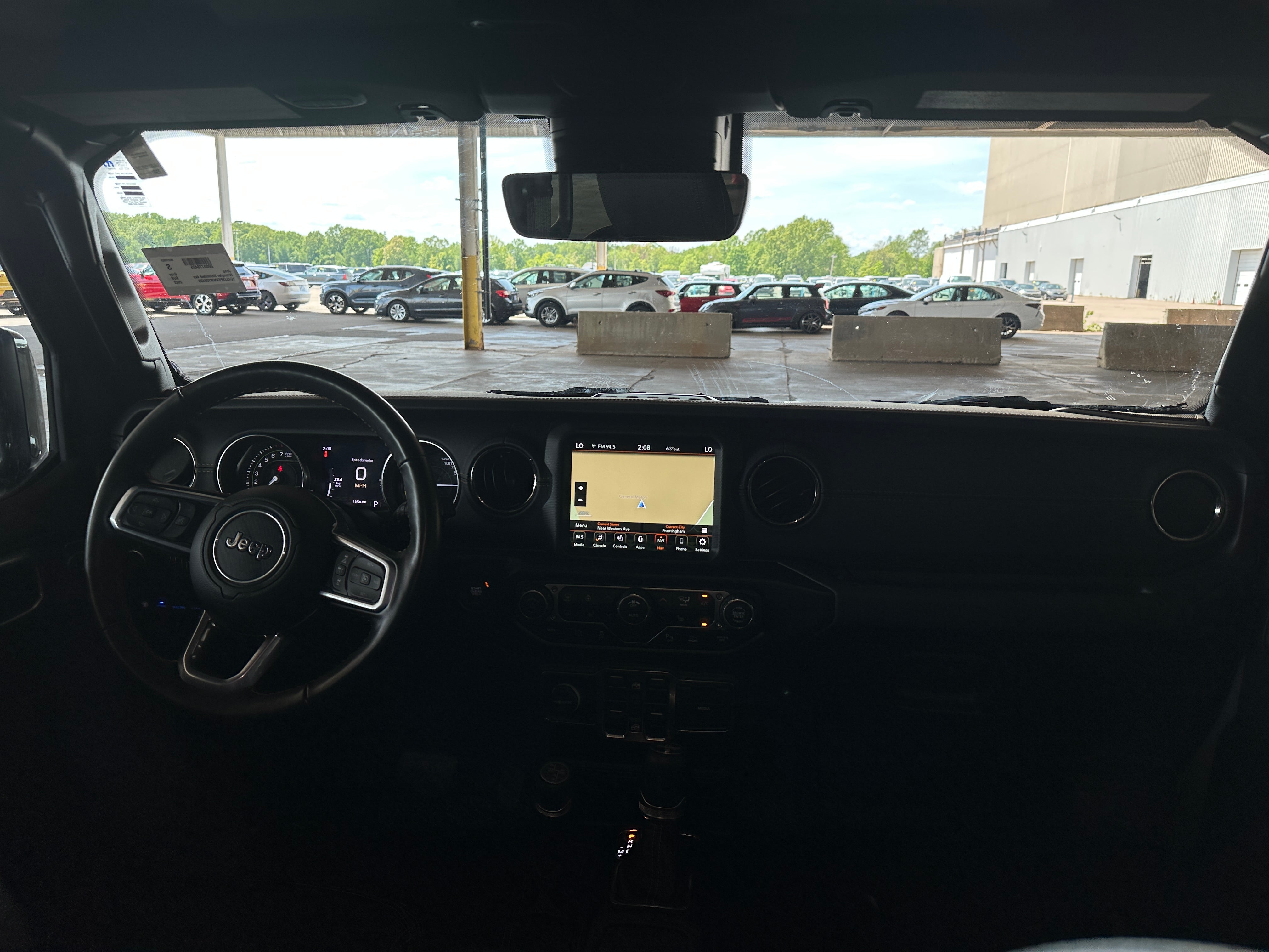 2022 Jeep Wrangler Unlimited Altitude 2