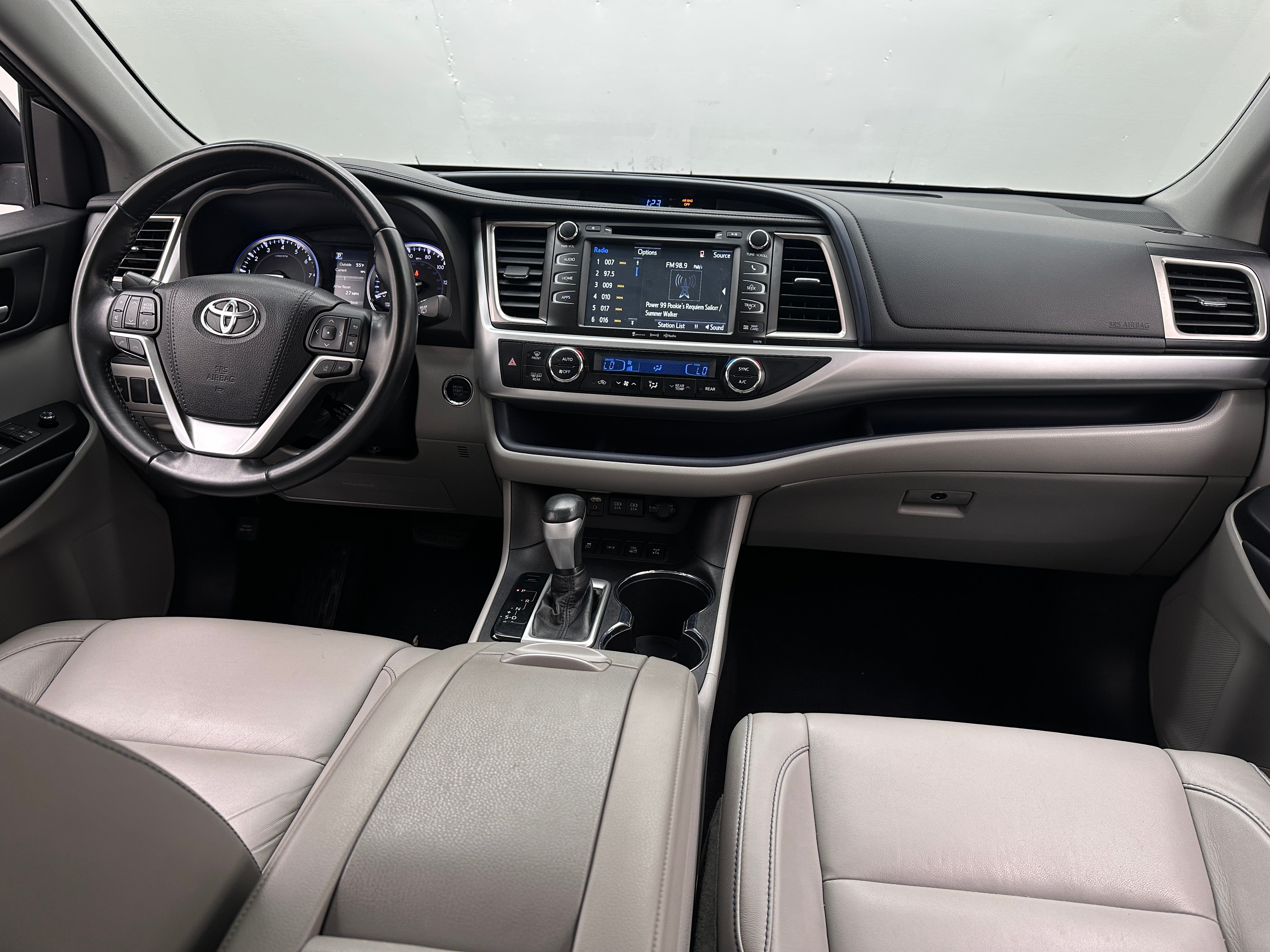 2018 Toyota Highlander XLE 2
