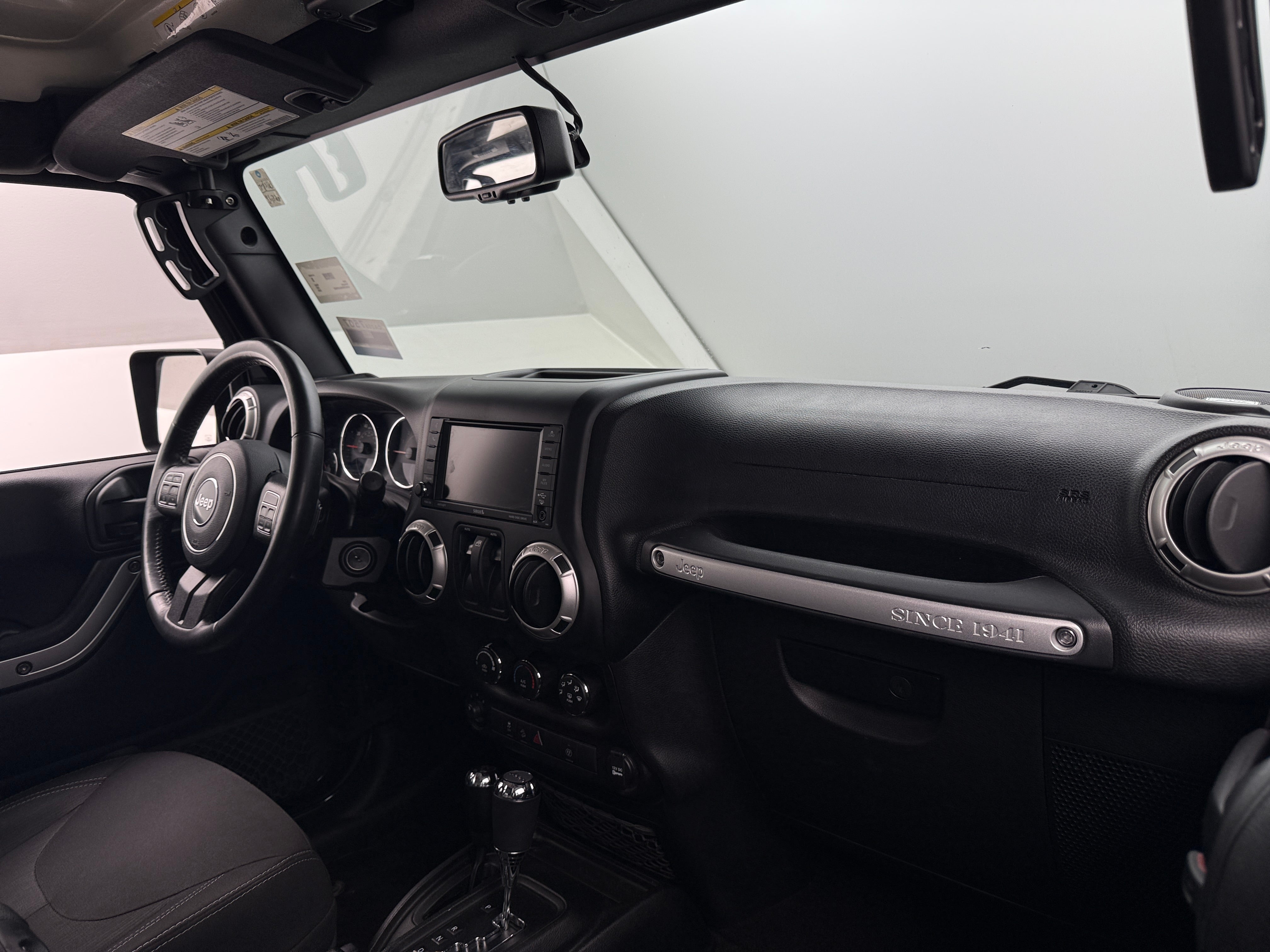 2018 Jeep Wrangler Sahara 3