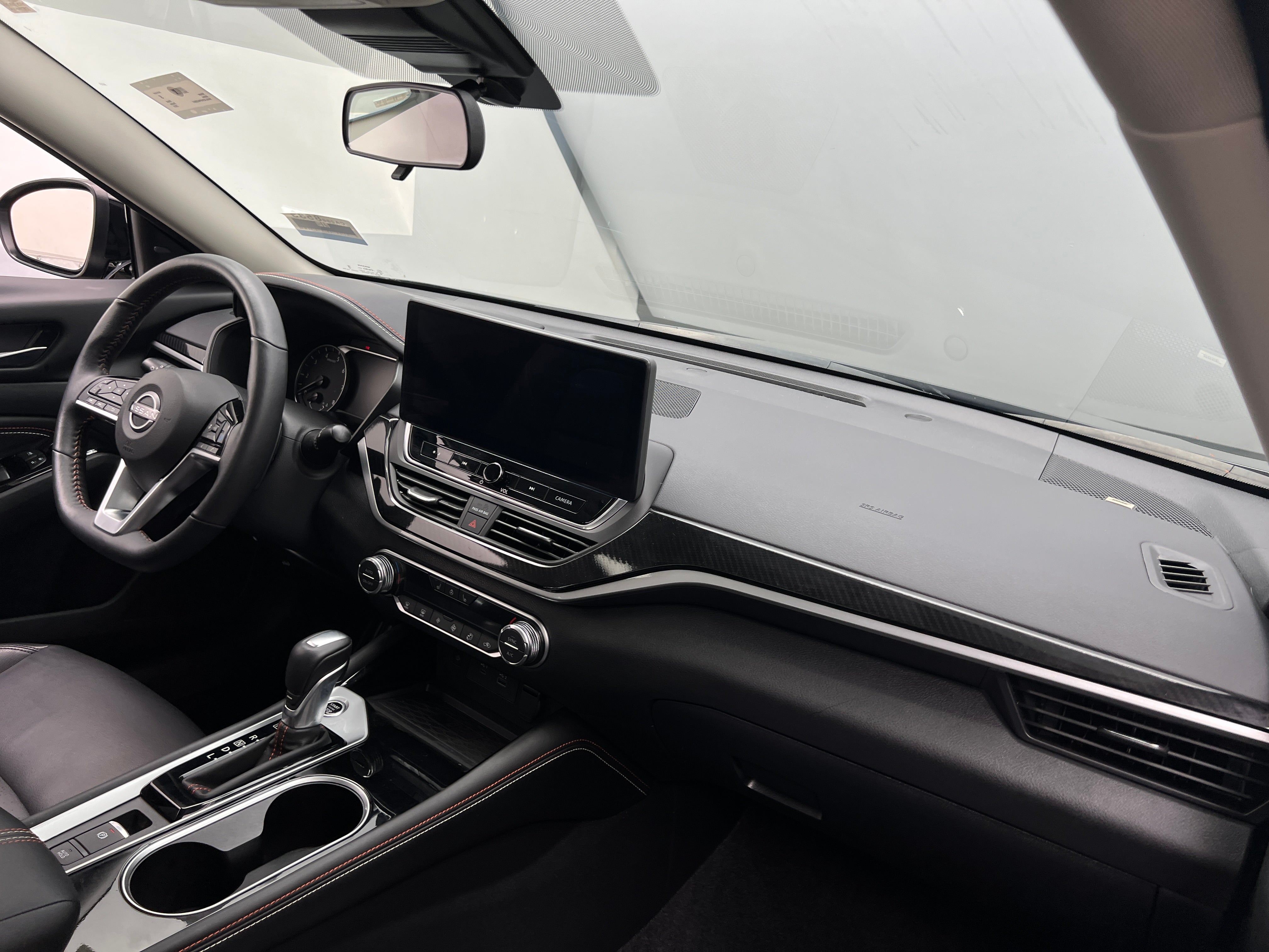 2023 Nissan Altima SR 2