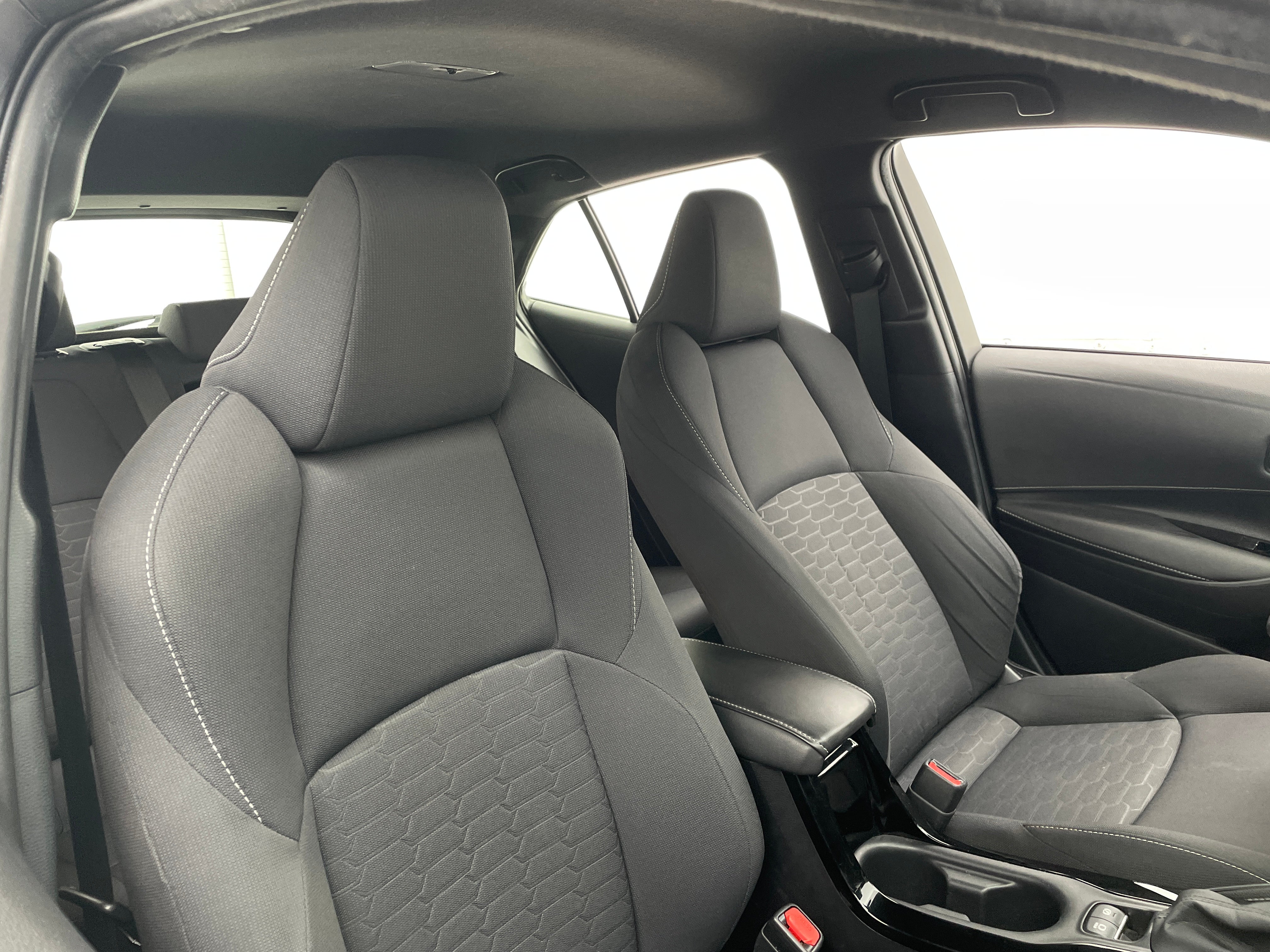 2019 Toyota Corolla SE 2