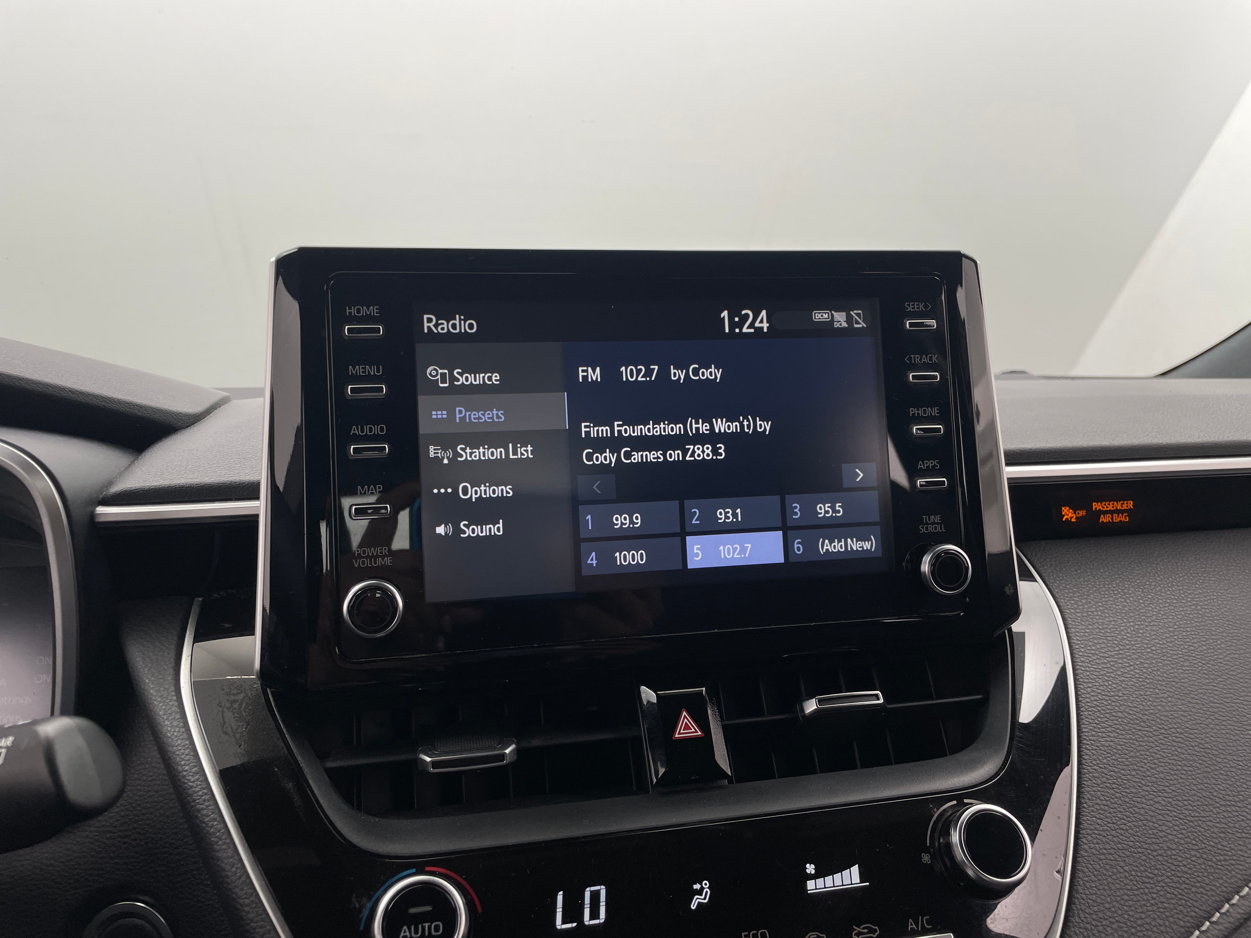 2019 Toyota Corolla SE 4