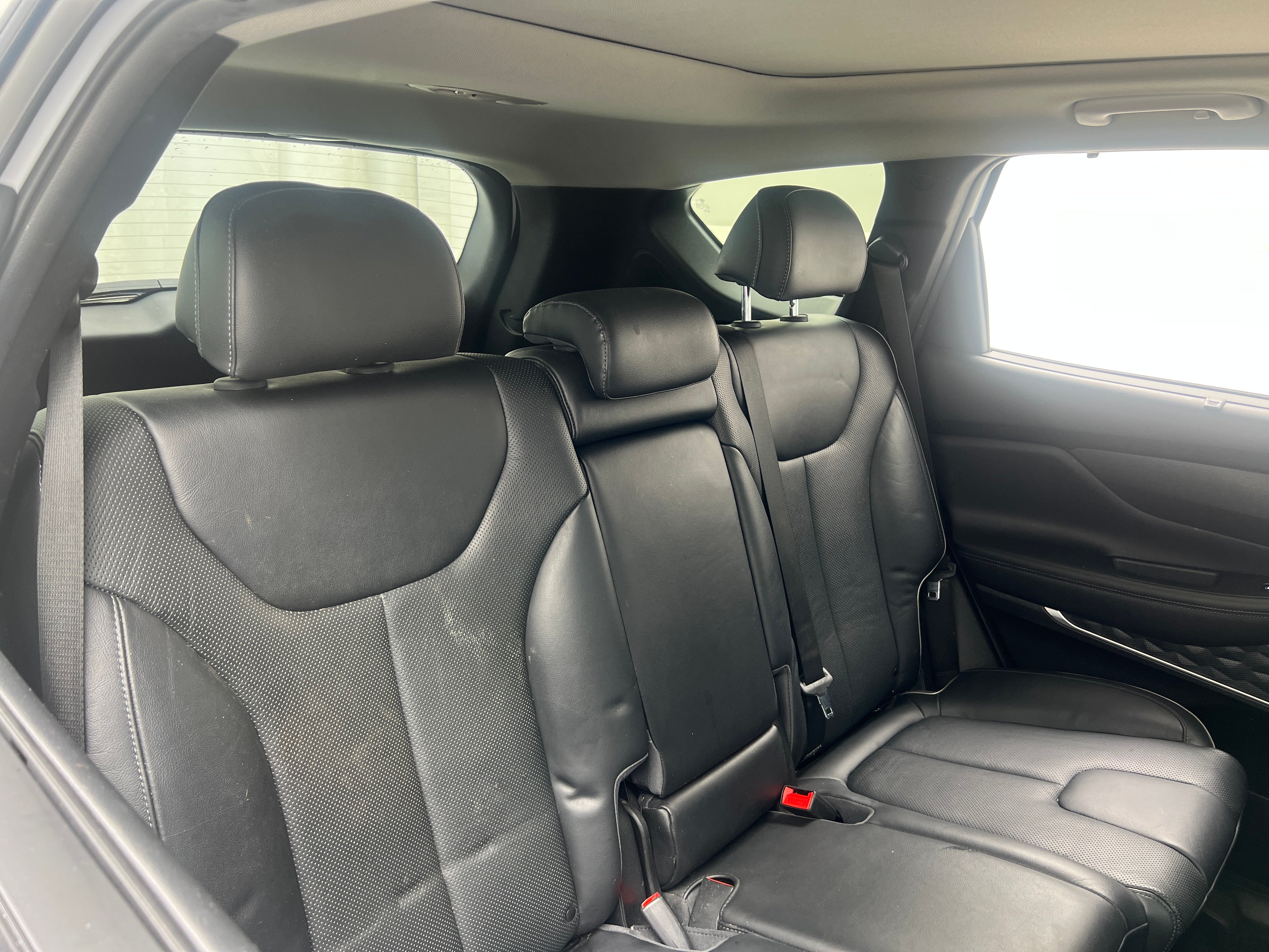2022 Hyundai Santa Fe SEL 2