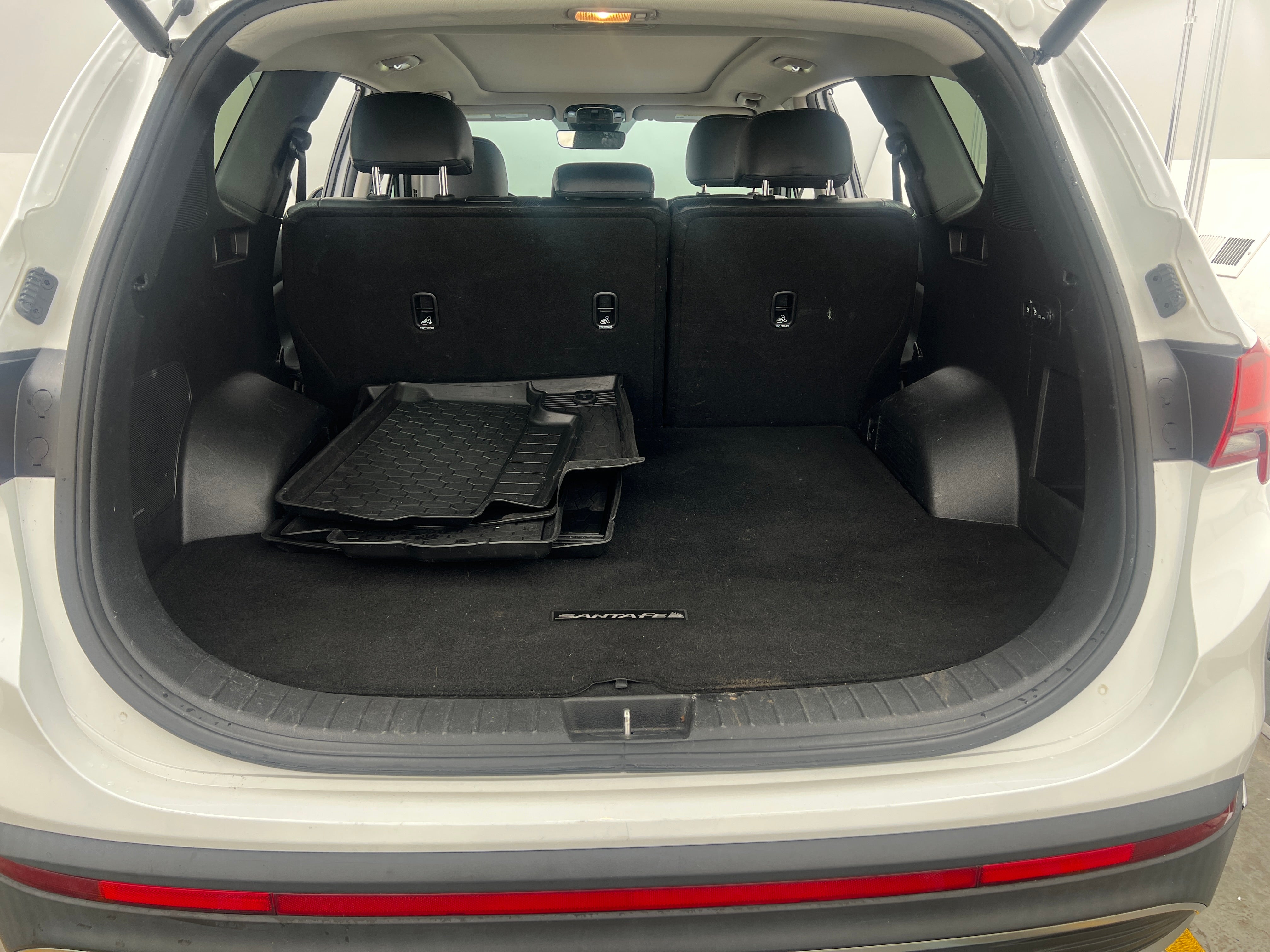 2022 Hyundai Santa Fe SEL 7