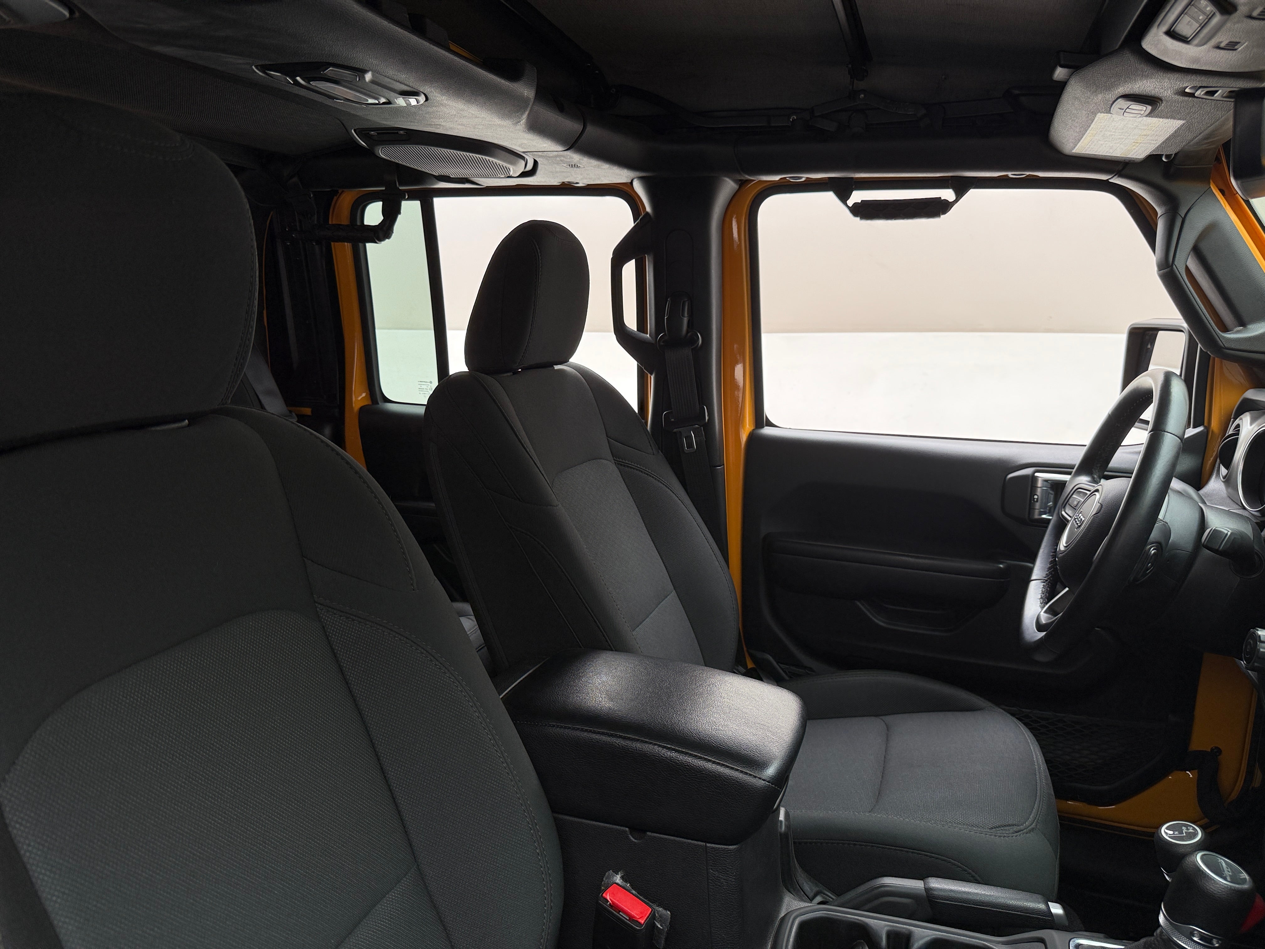 2021 Jeep Gladiator Willys 2