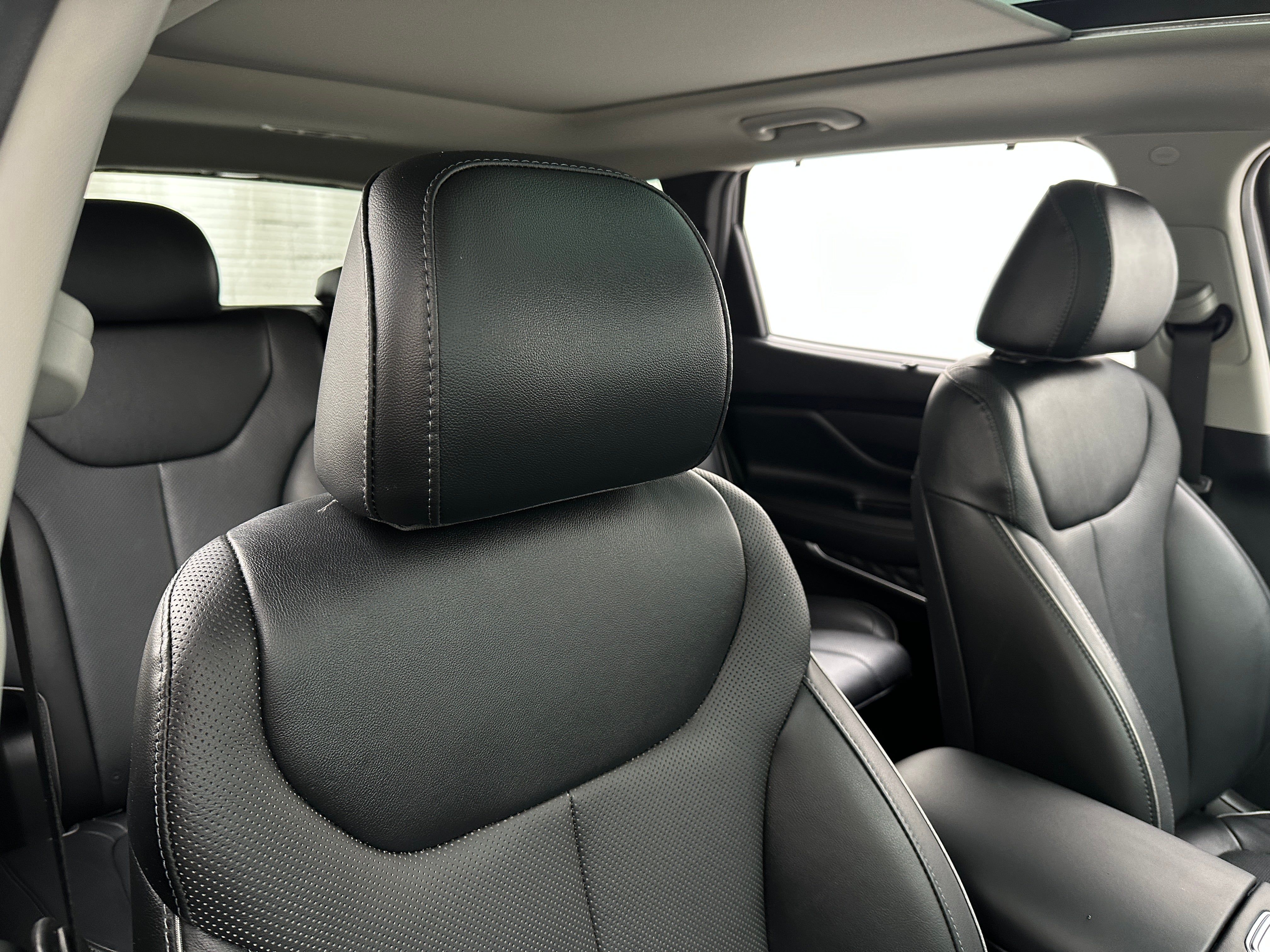 2022 Hyundai Santa Fe SEL 2