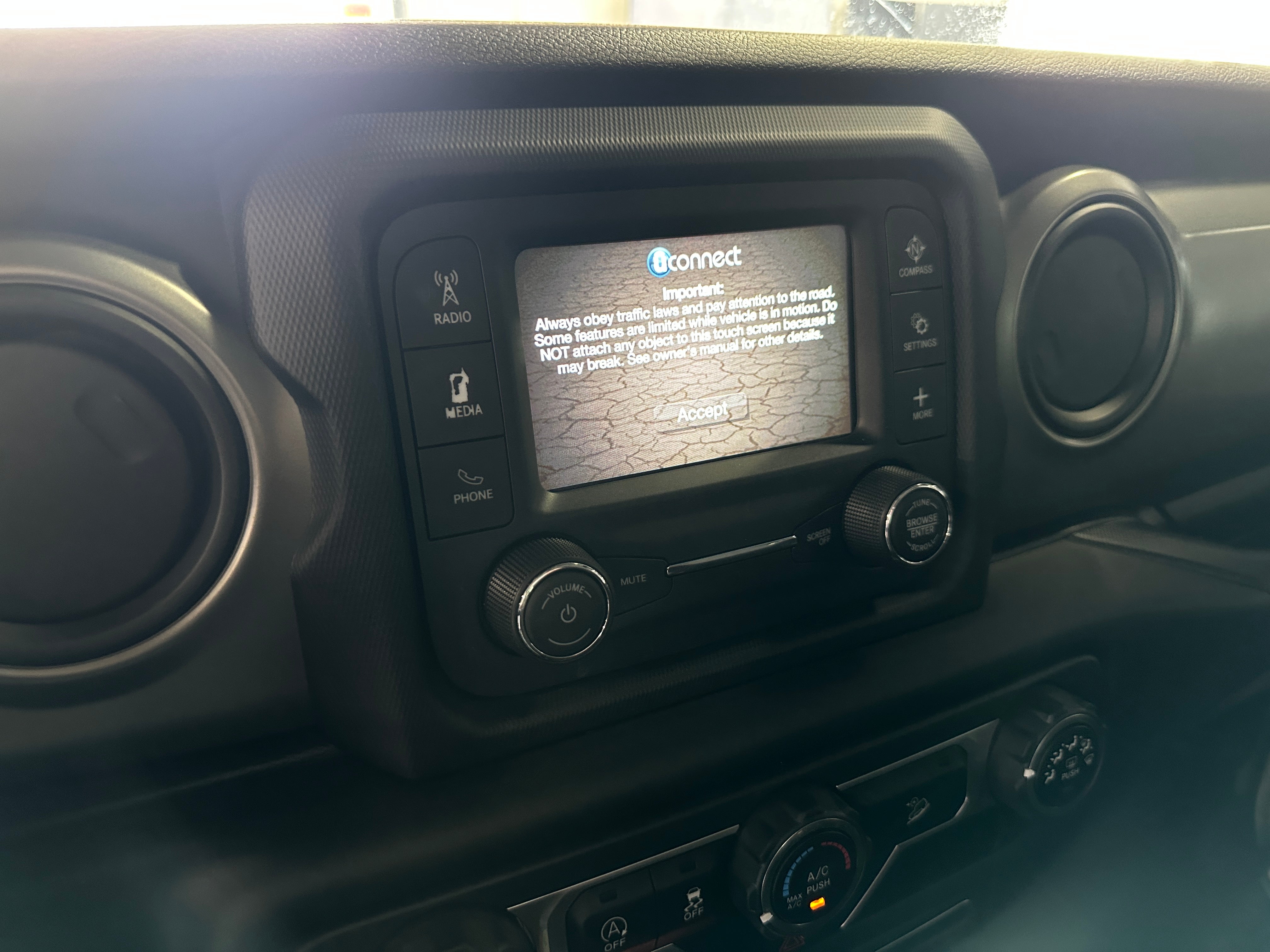 2018 Jeep Wrangler Unlimited Sport 4