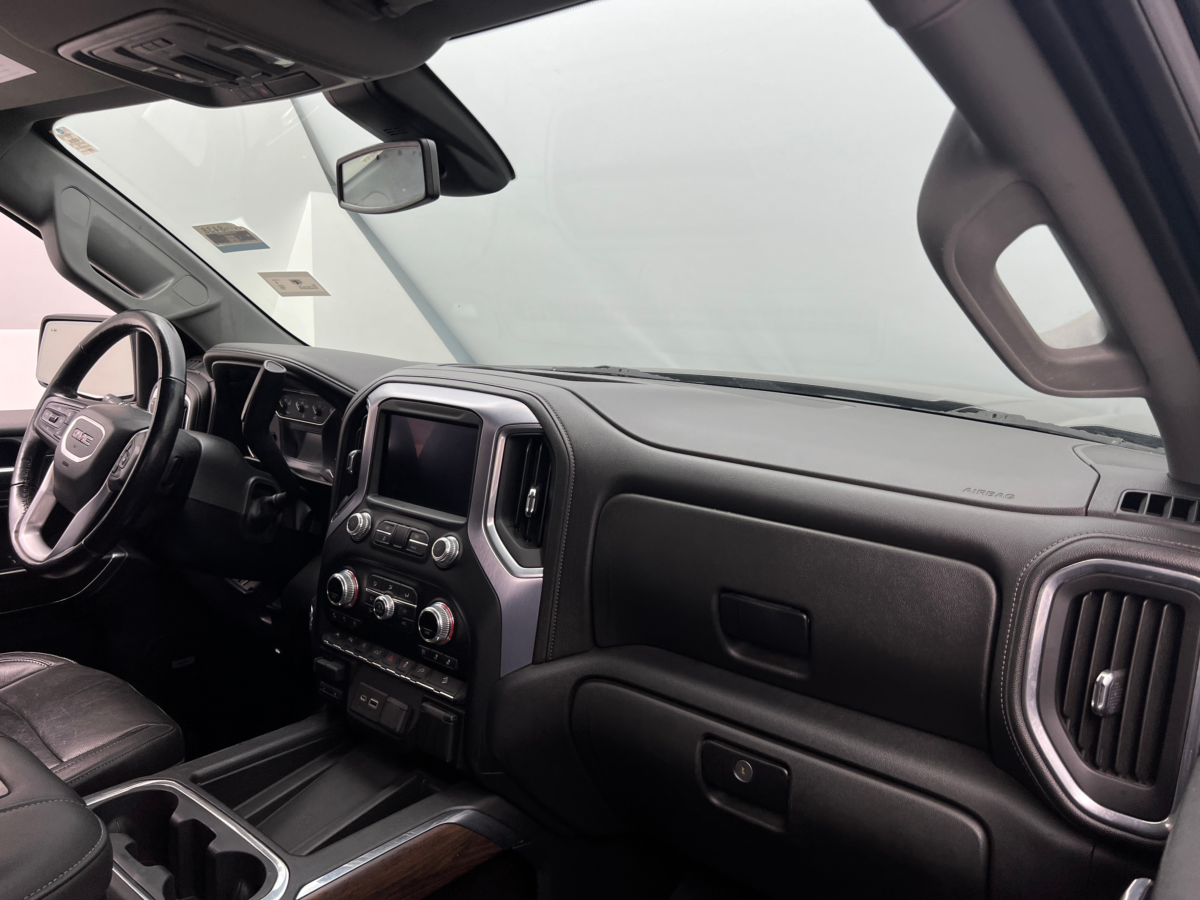 2019 GMC Sierra 1500 SLT 2