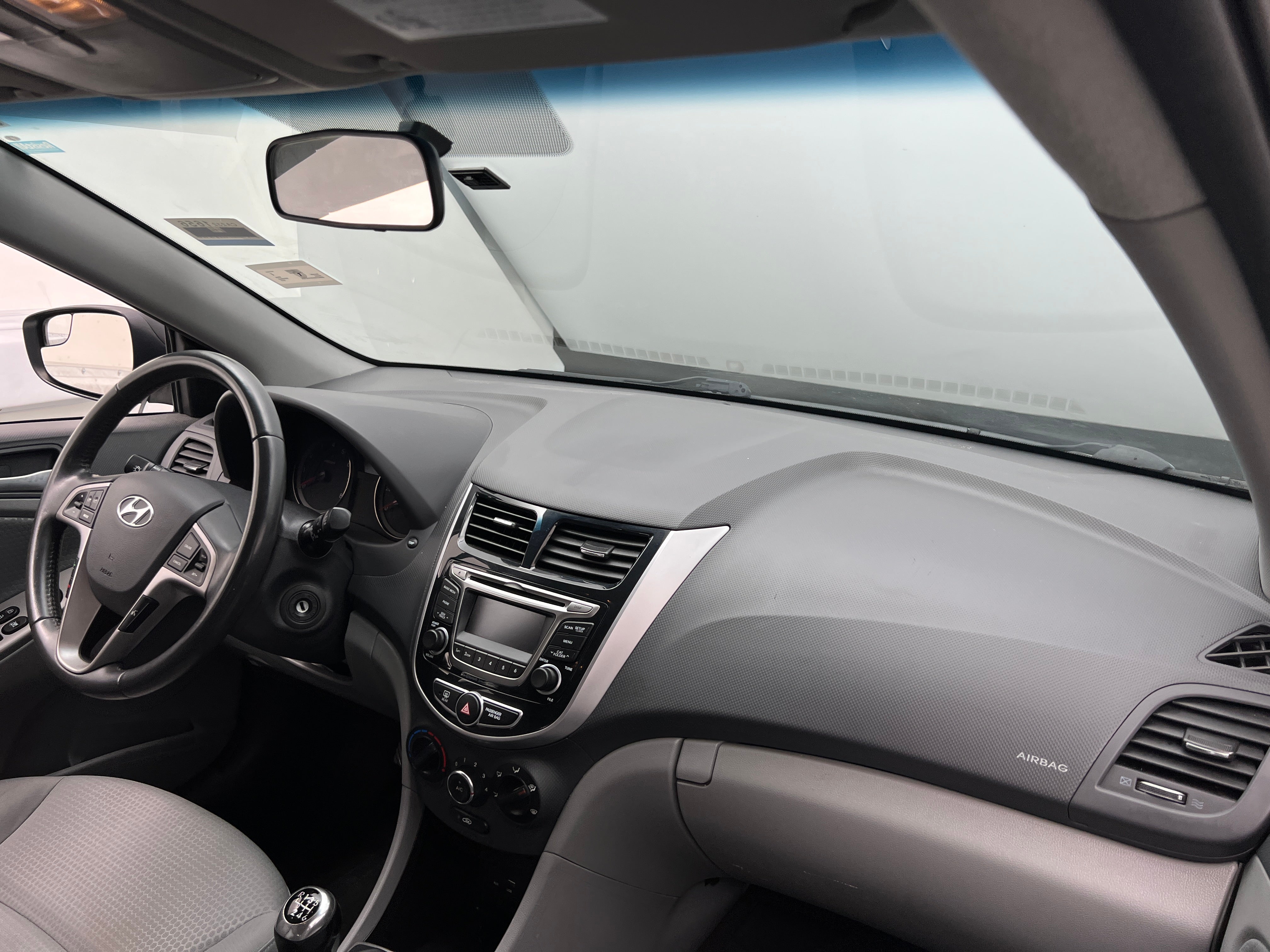 2015 Hyundai Accent Sport 3