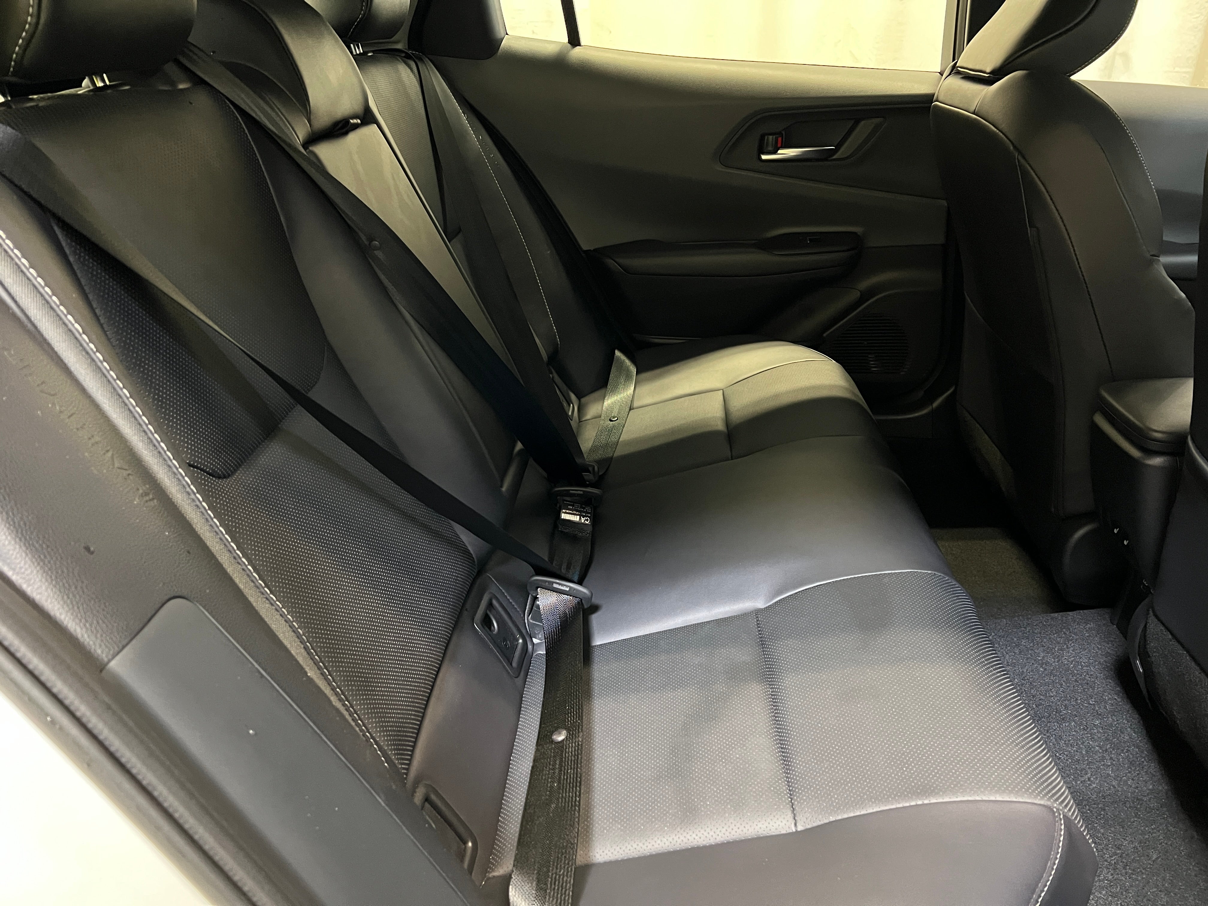 2024 Toyota Prius Limited 5