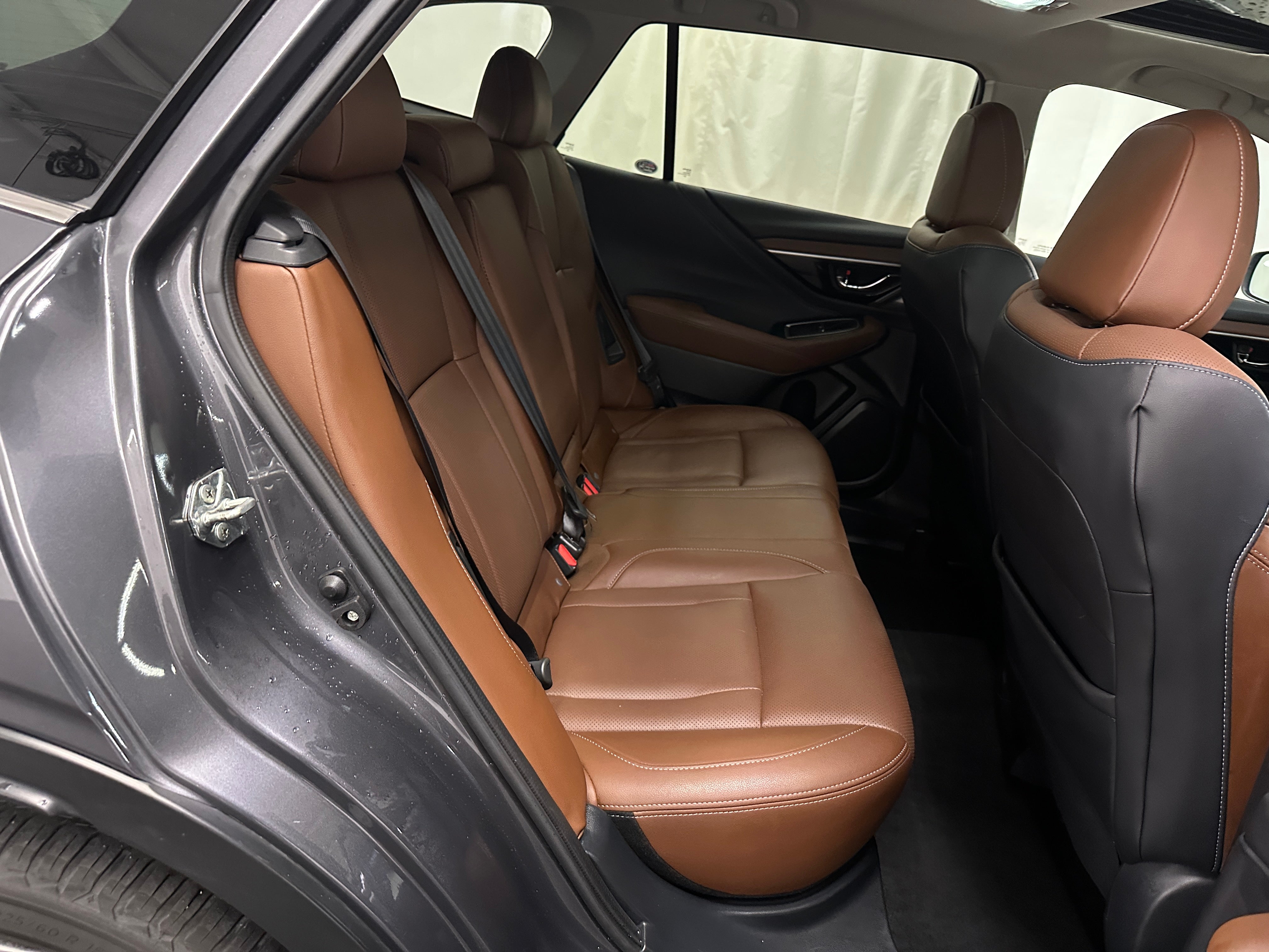 2021 Subaru Outback Touring 5