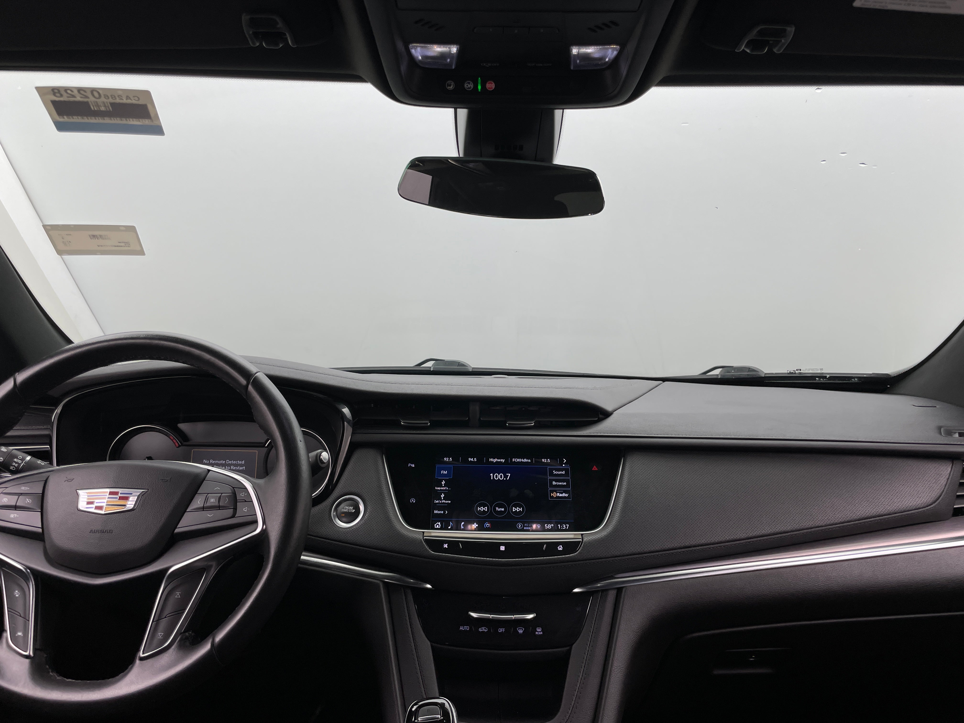2021 Cadillac XT5 Luxury 2