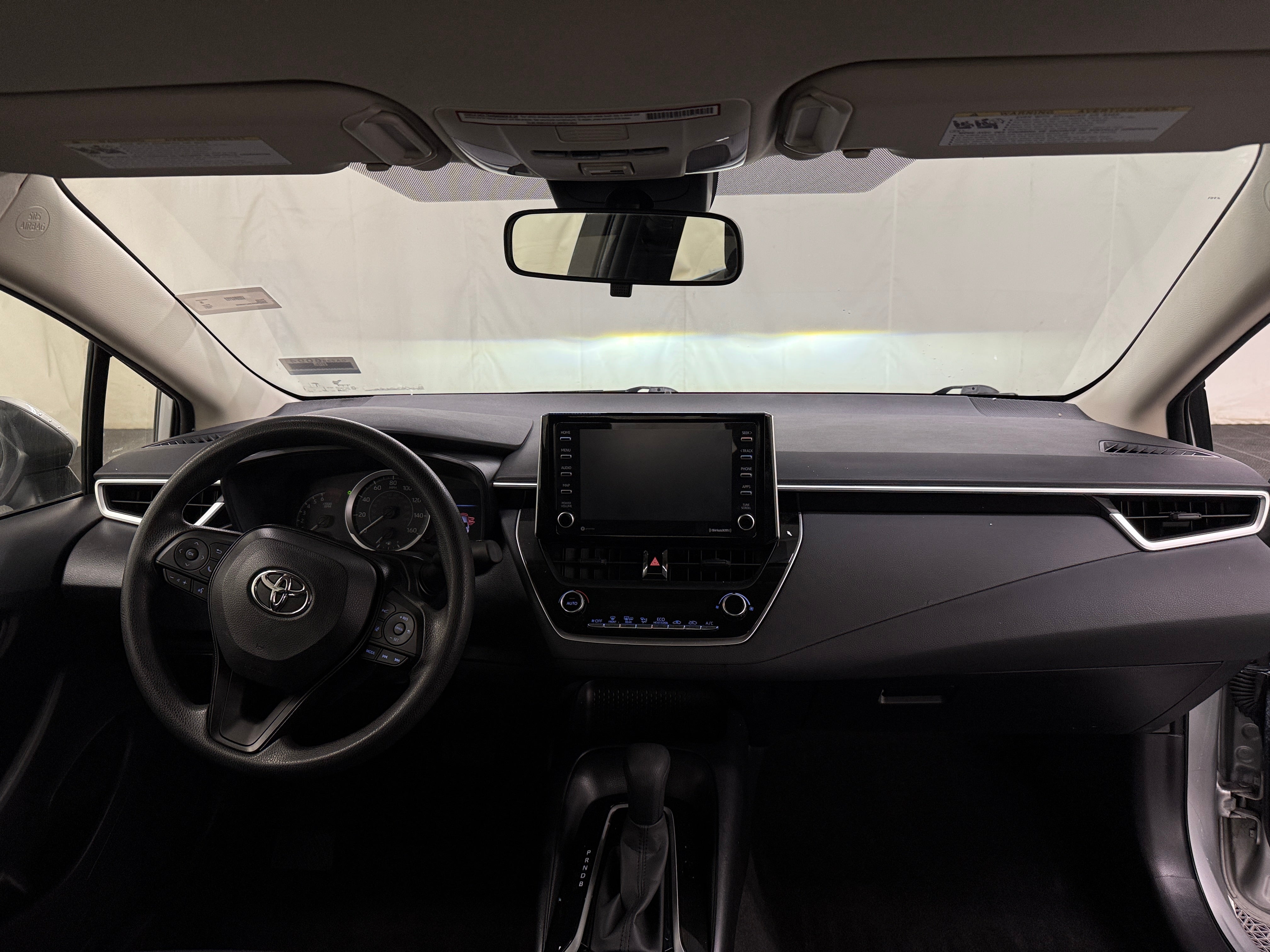 2021 Toyota Corolla LE 3