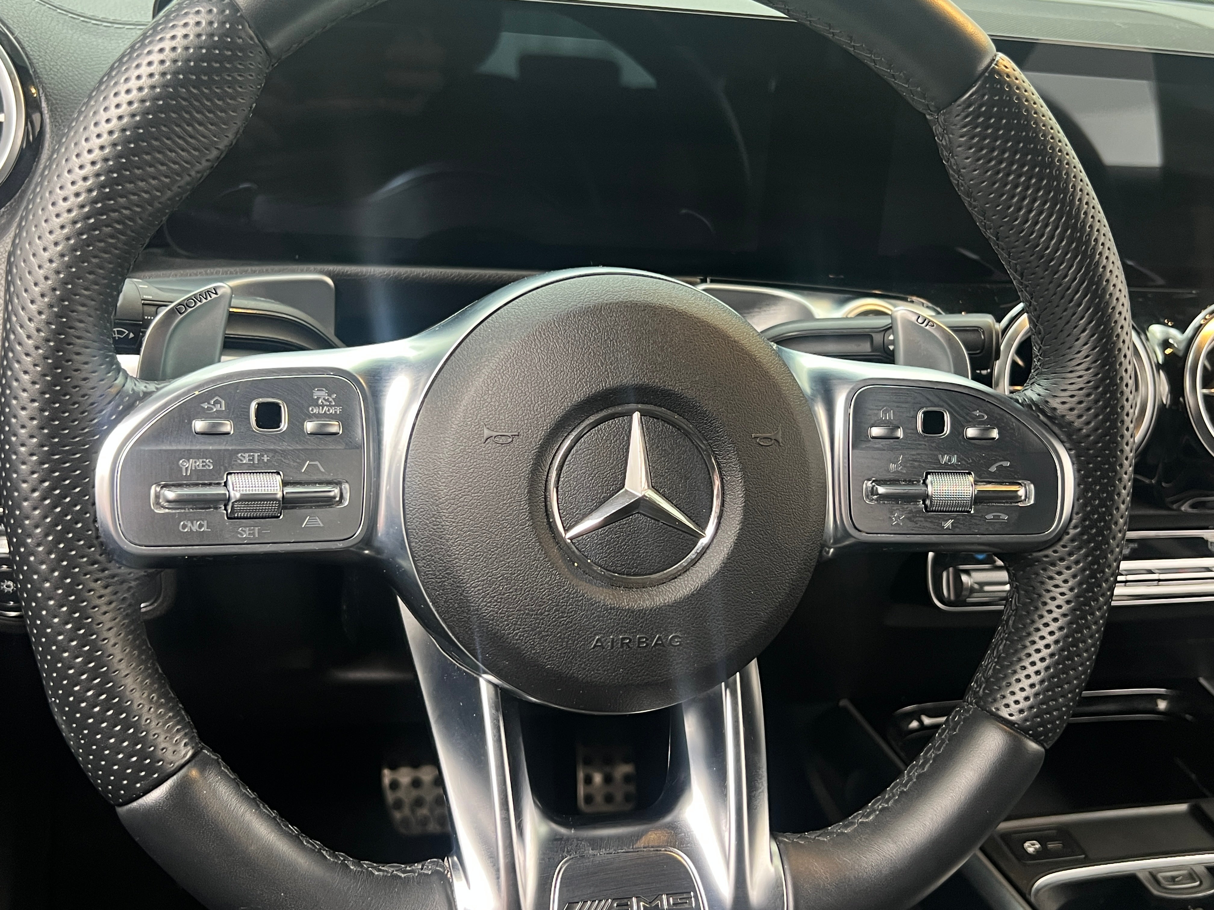 2022 Mercedes-Benz GLB 35 AMG 4