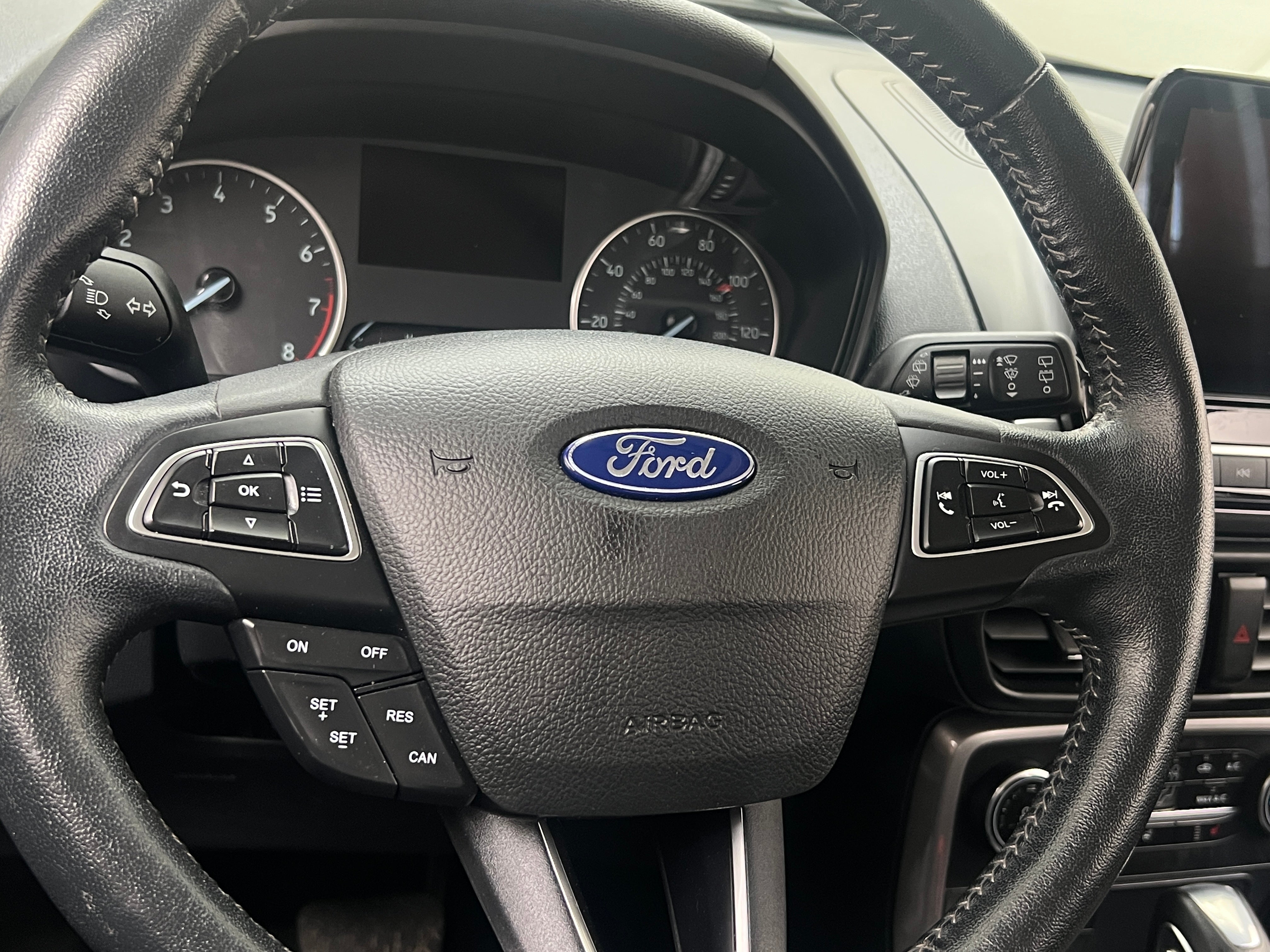 2021 Ford EcoSport SES 5